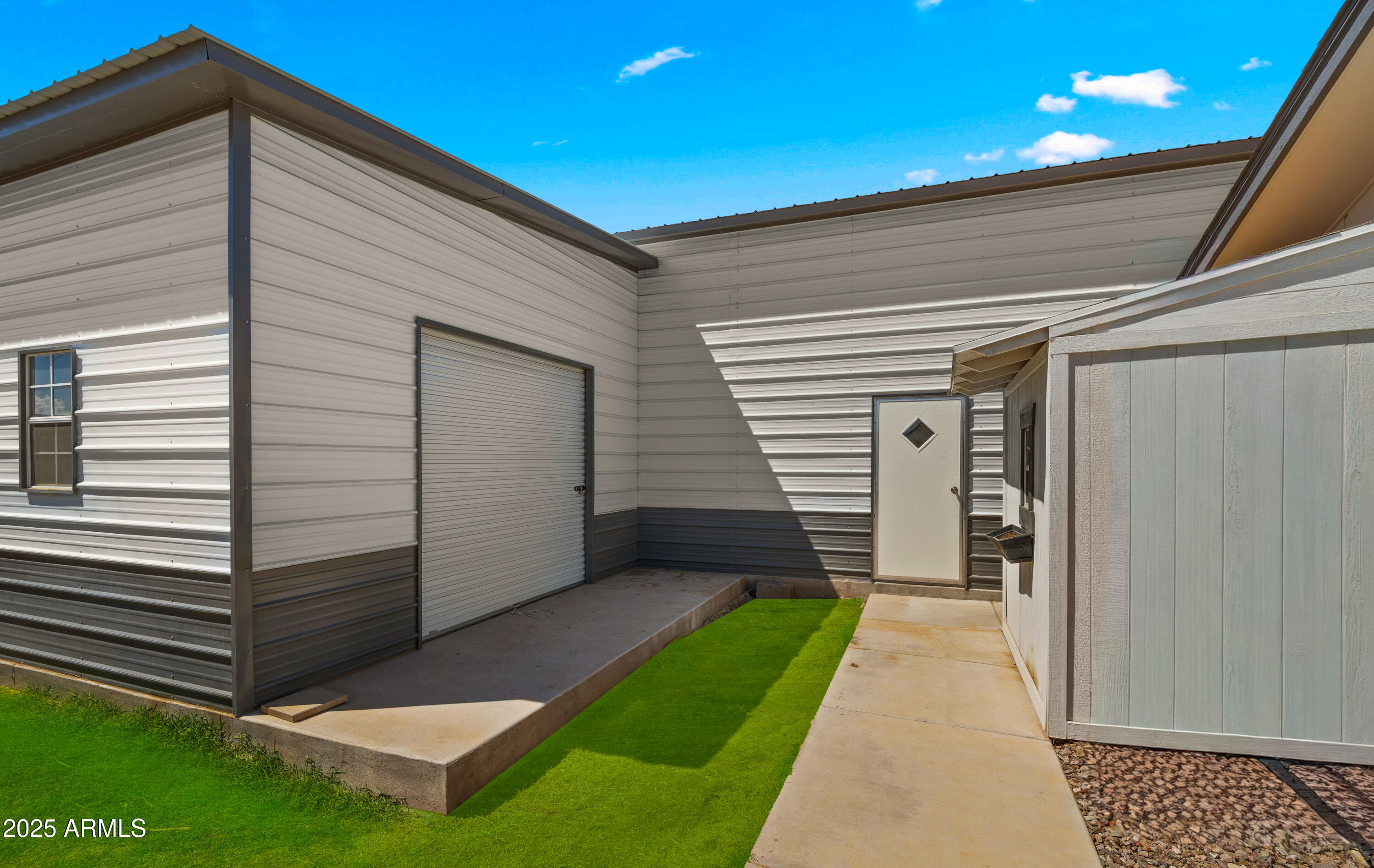 3501 E CORONADO Road