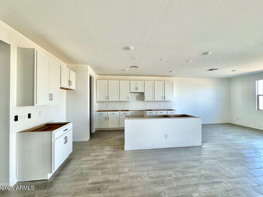 15714 W BROWN Street