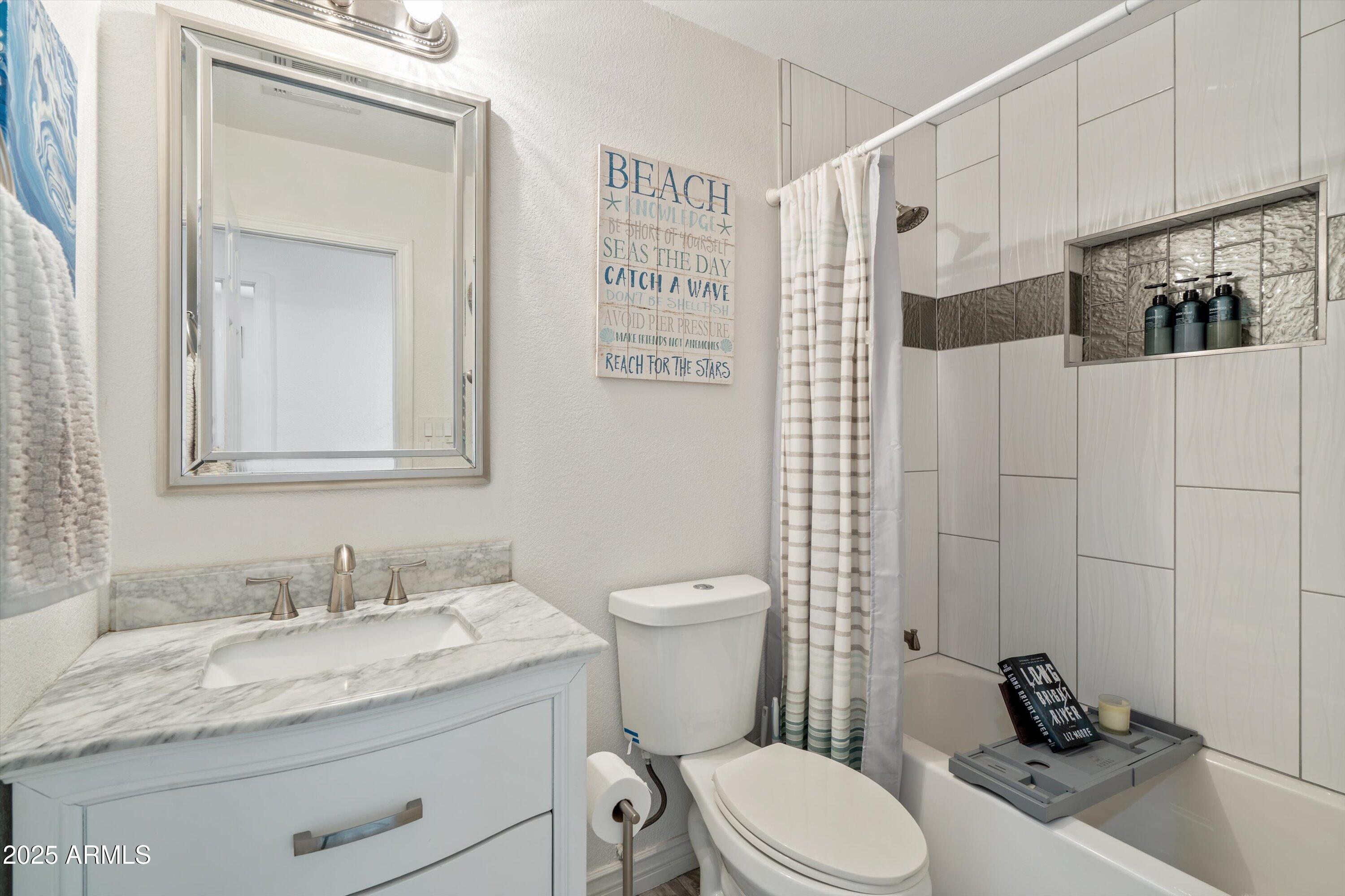 2101 W BOSTON Street