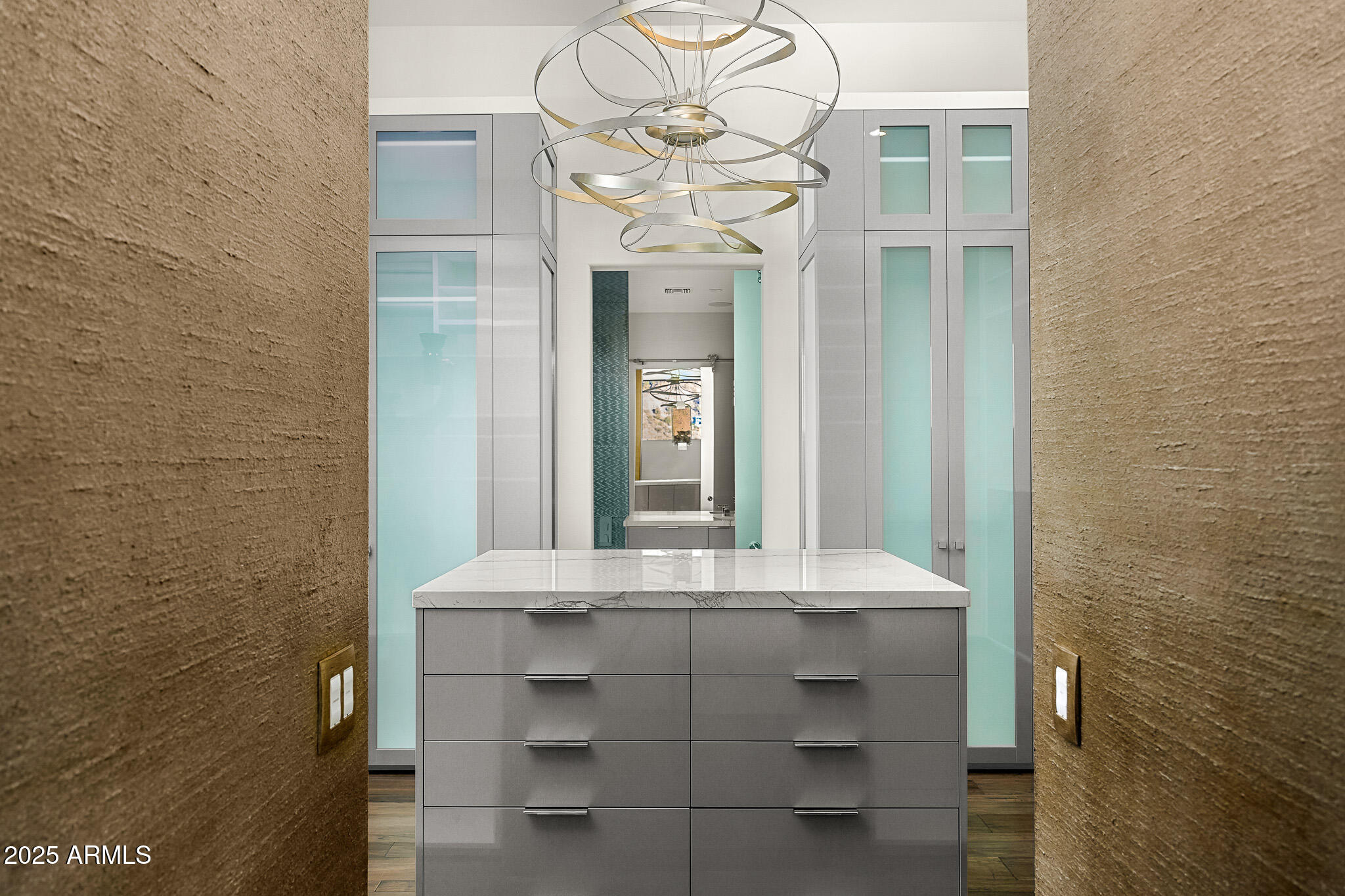 4129 E SANDY MOUNTAIN Road