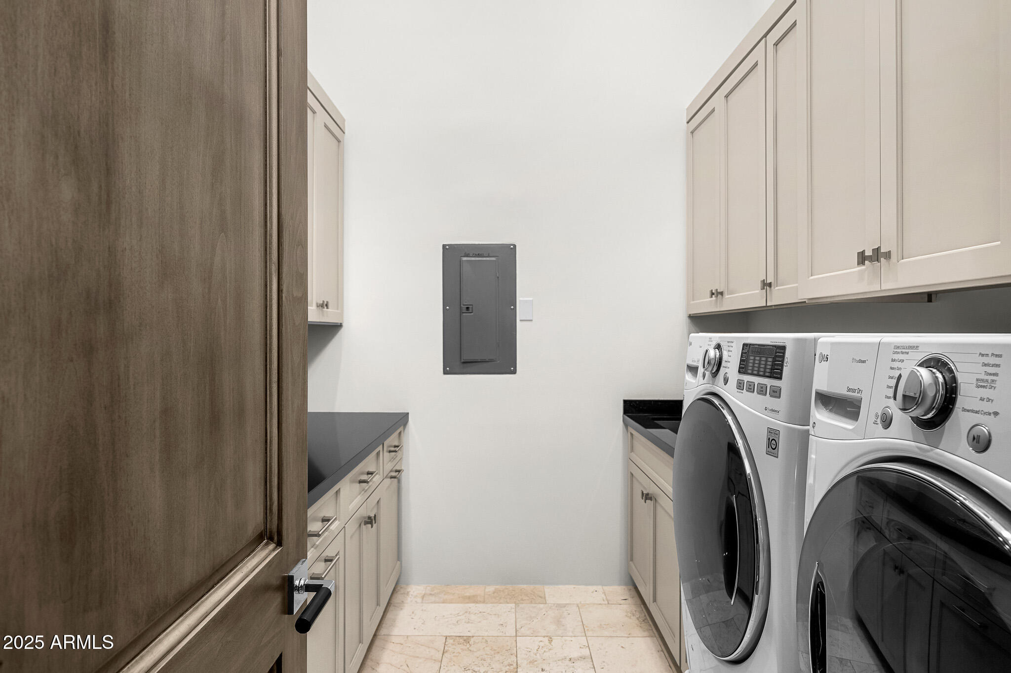 4129 E SANDY MOUNTAIN Road