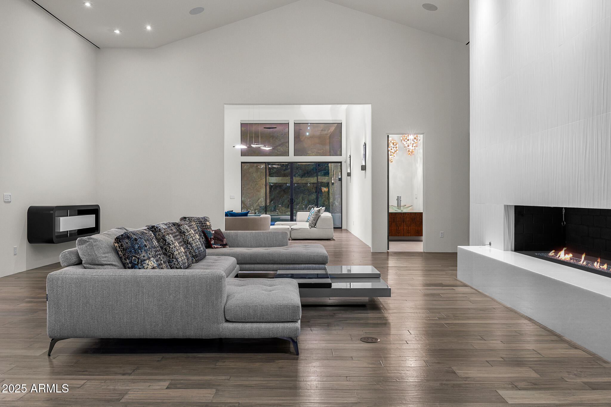 4129 E SANDY MOUNTAIN Road