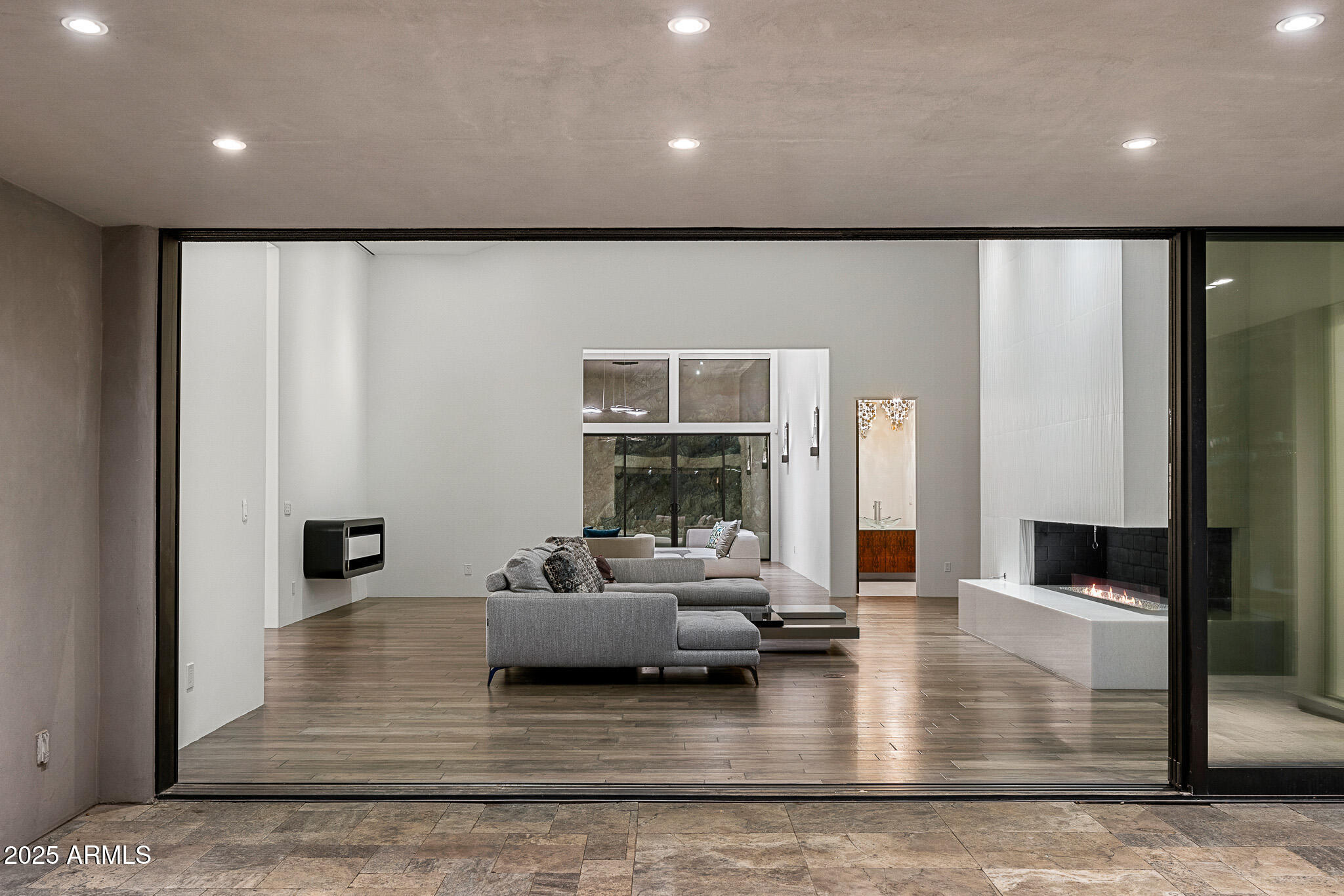 4129 E SANDY MOUNTAIN Road