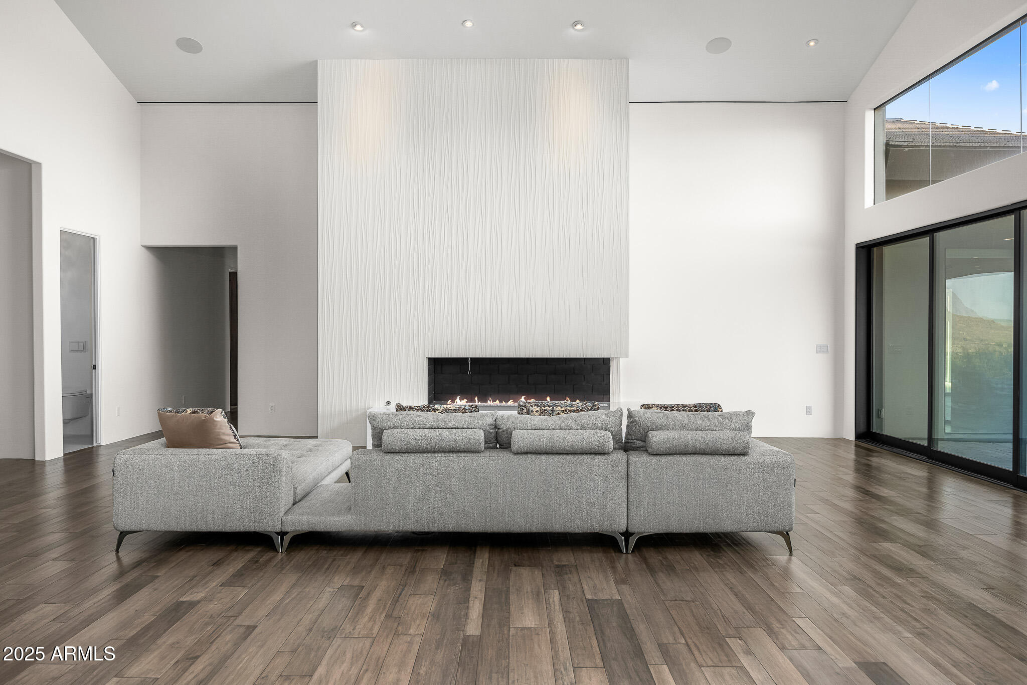 4129 E SANDY MOUNTAIN Road