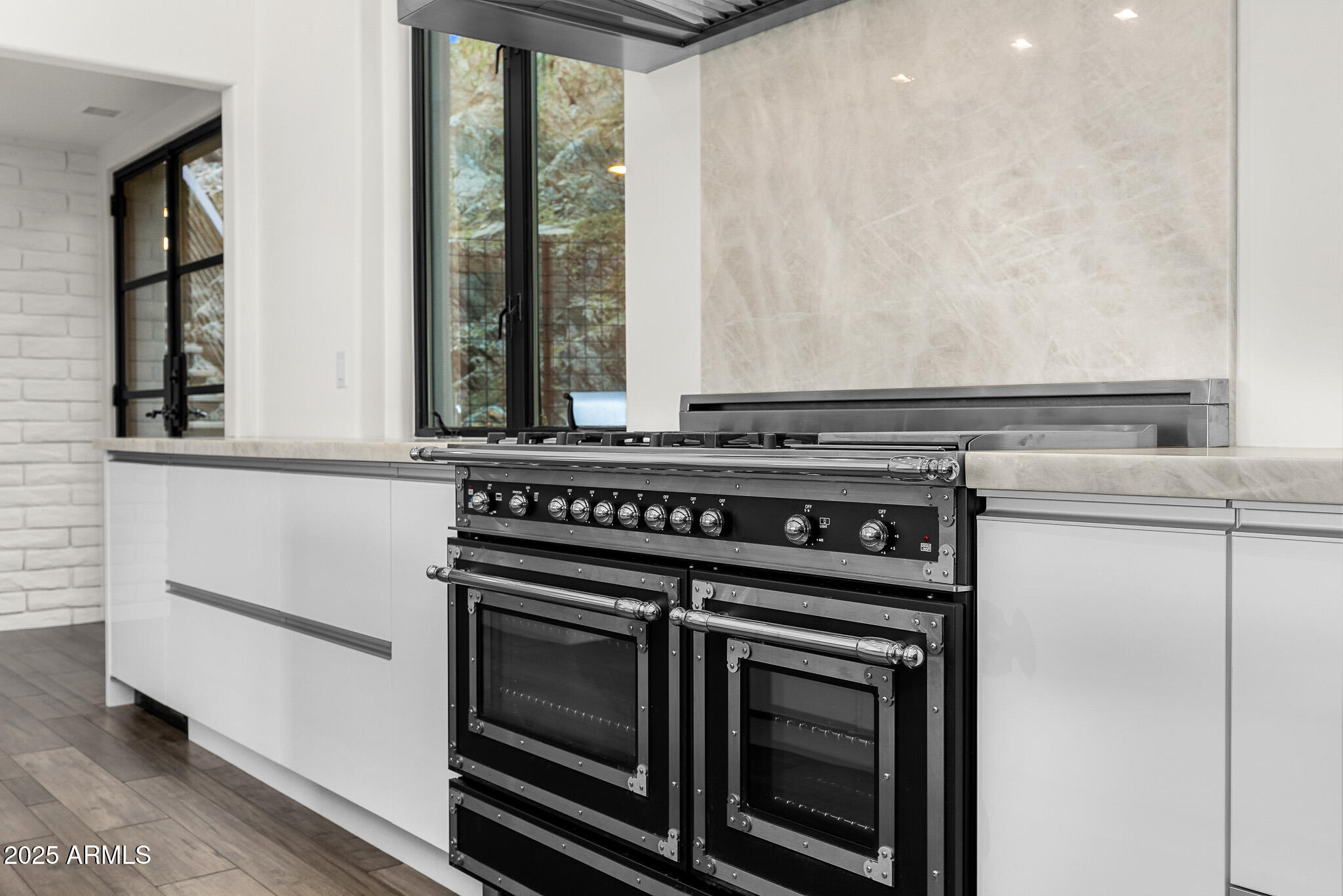 4129 E SANDY MOUNTAIN Road