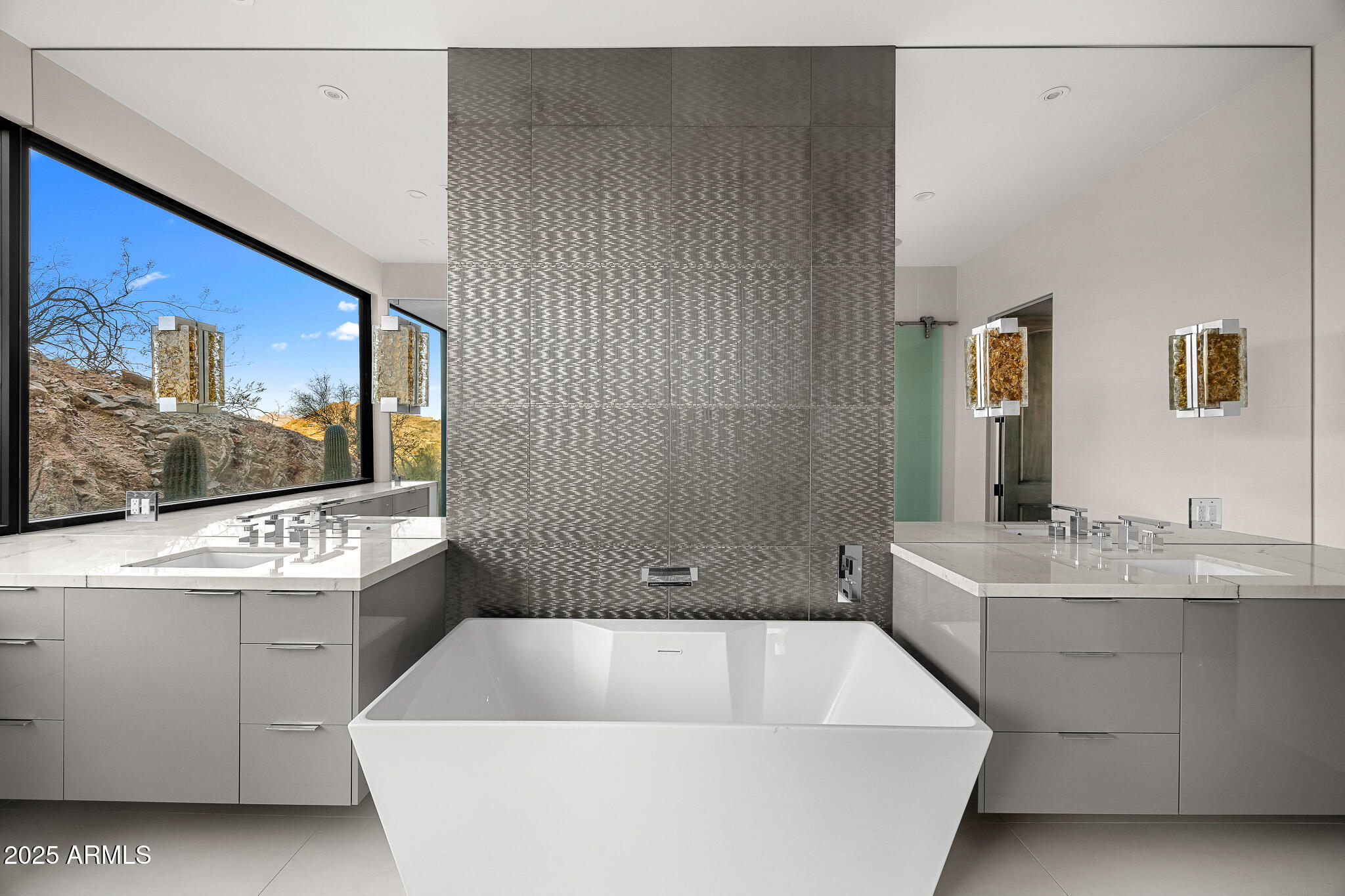 4129 E SANDY MOUNTAIN Road