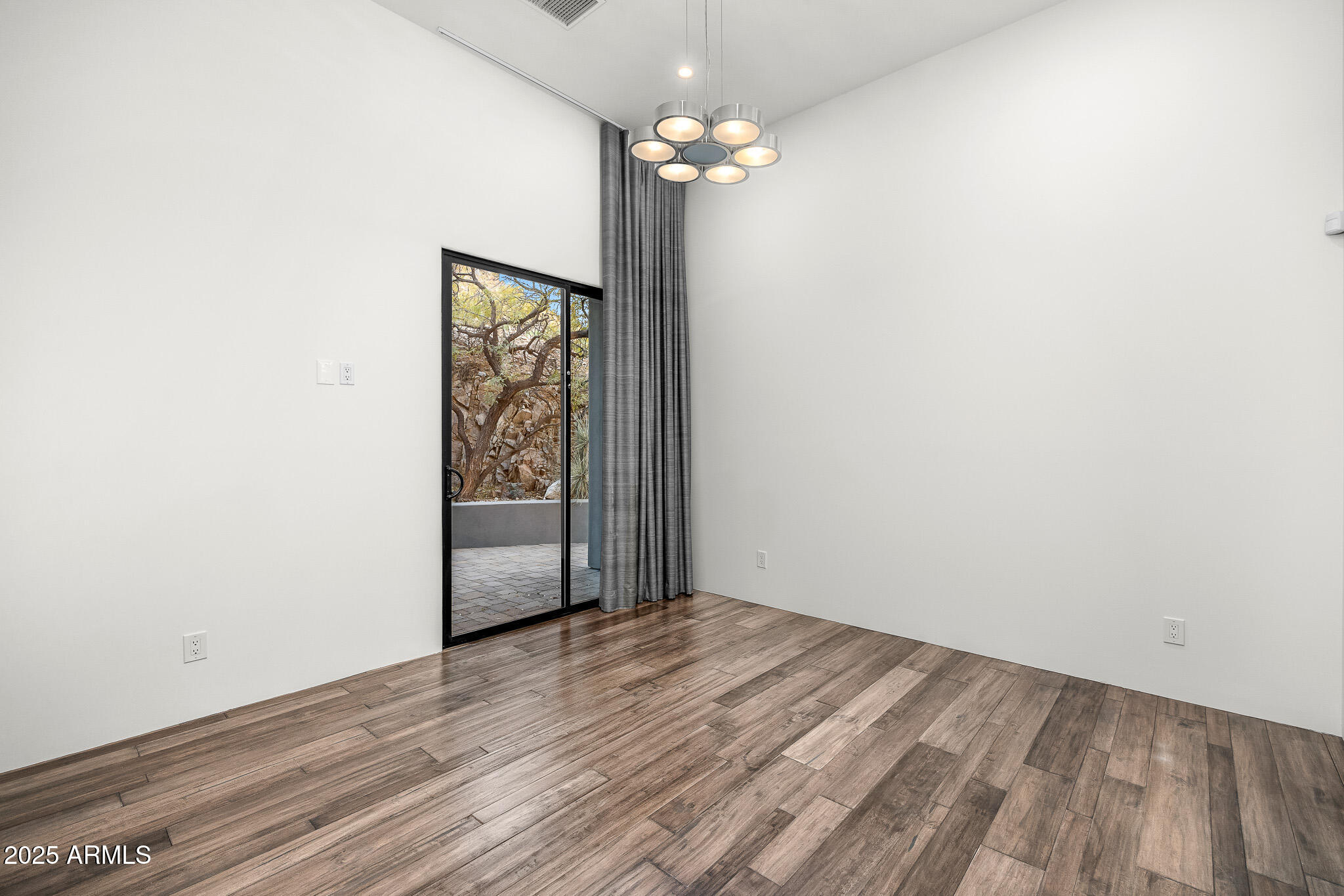 4129 E SANDY MOUNTAIN Road