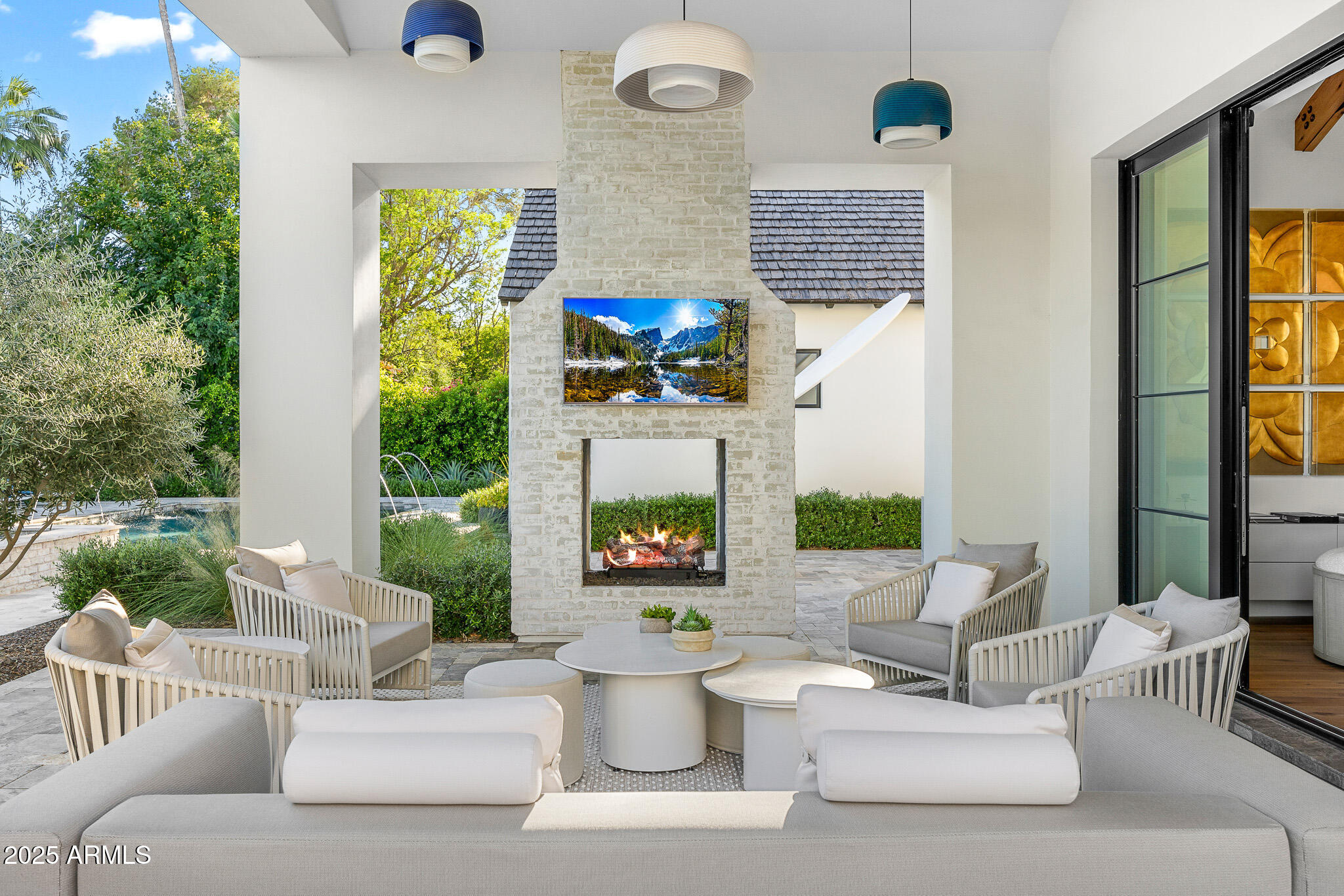 6235 E MONTECITO Avenue