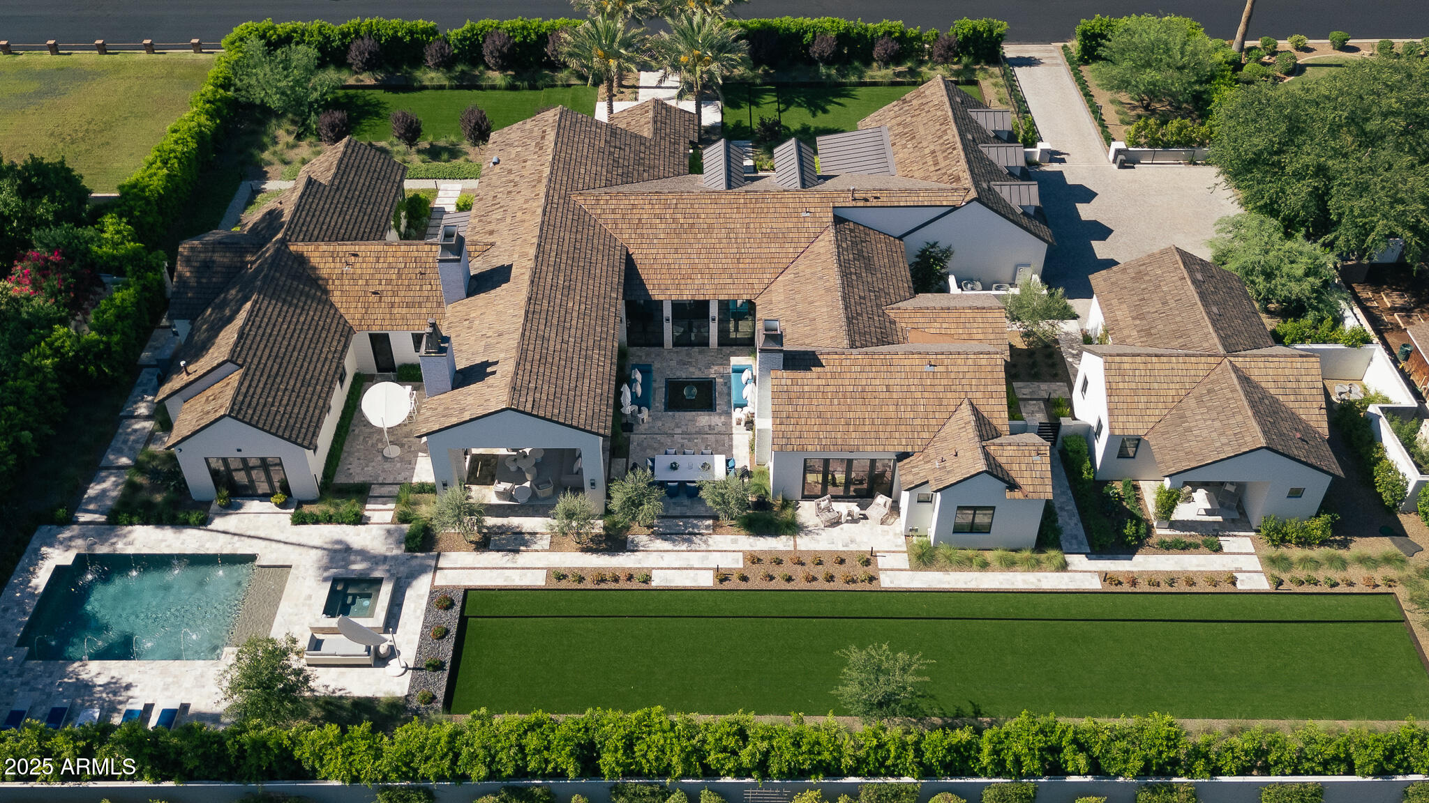 6235 E MONTECITO Avenue