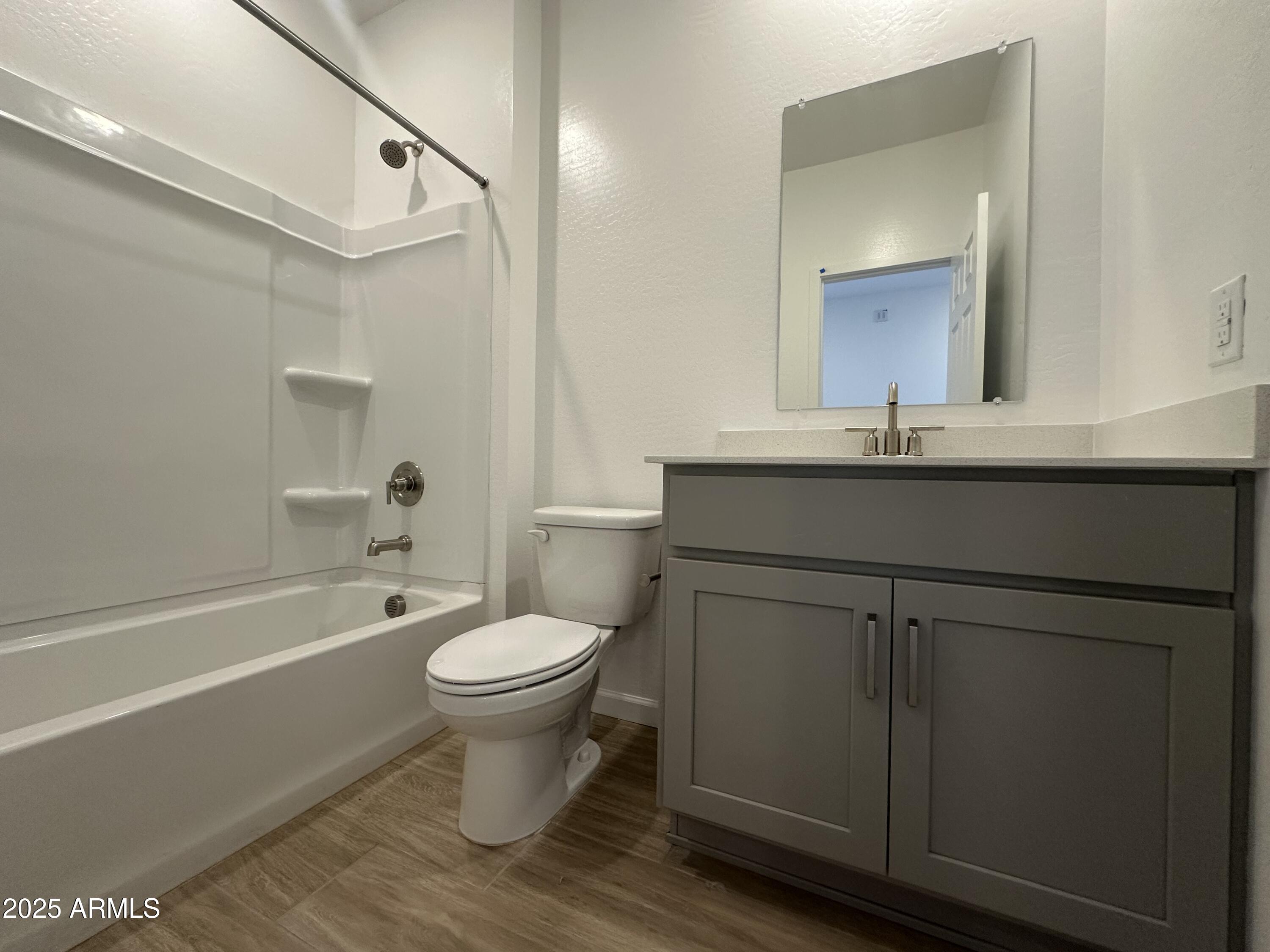 47691 W KENNER Drive