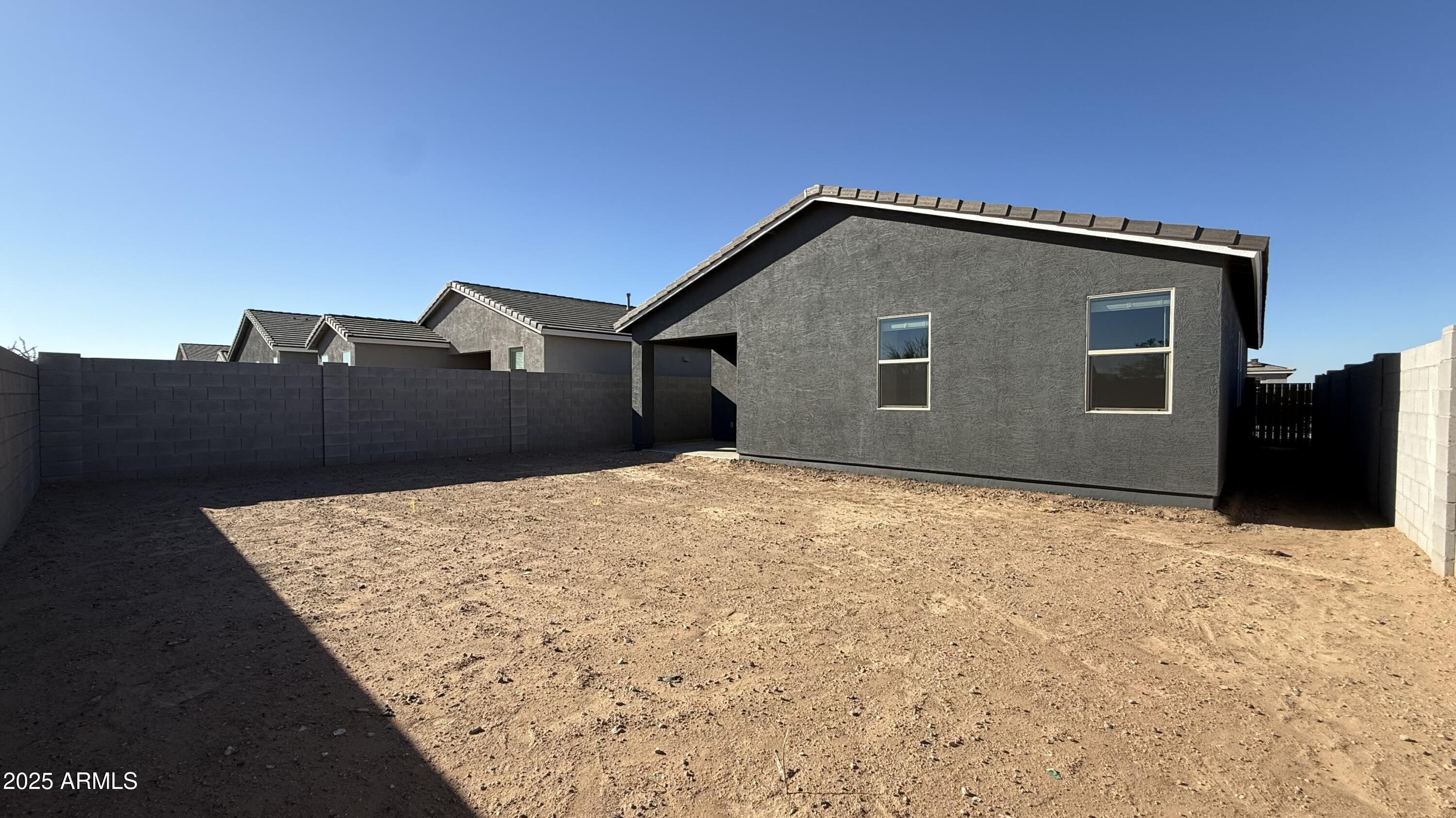 47425 W KENNER Drive