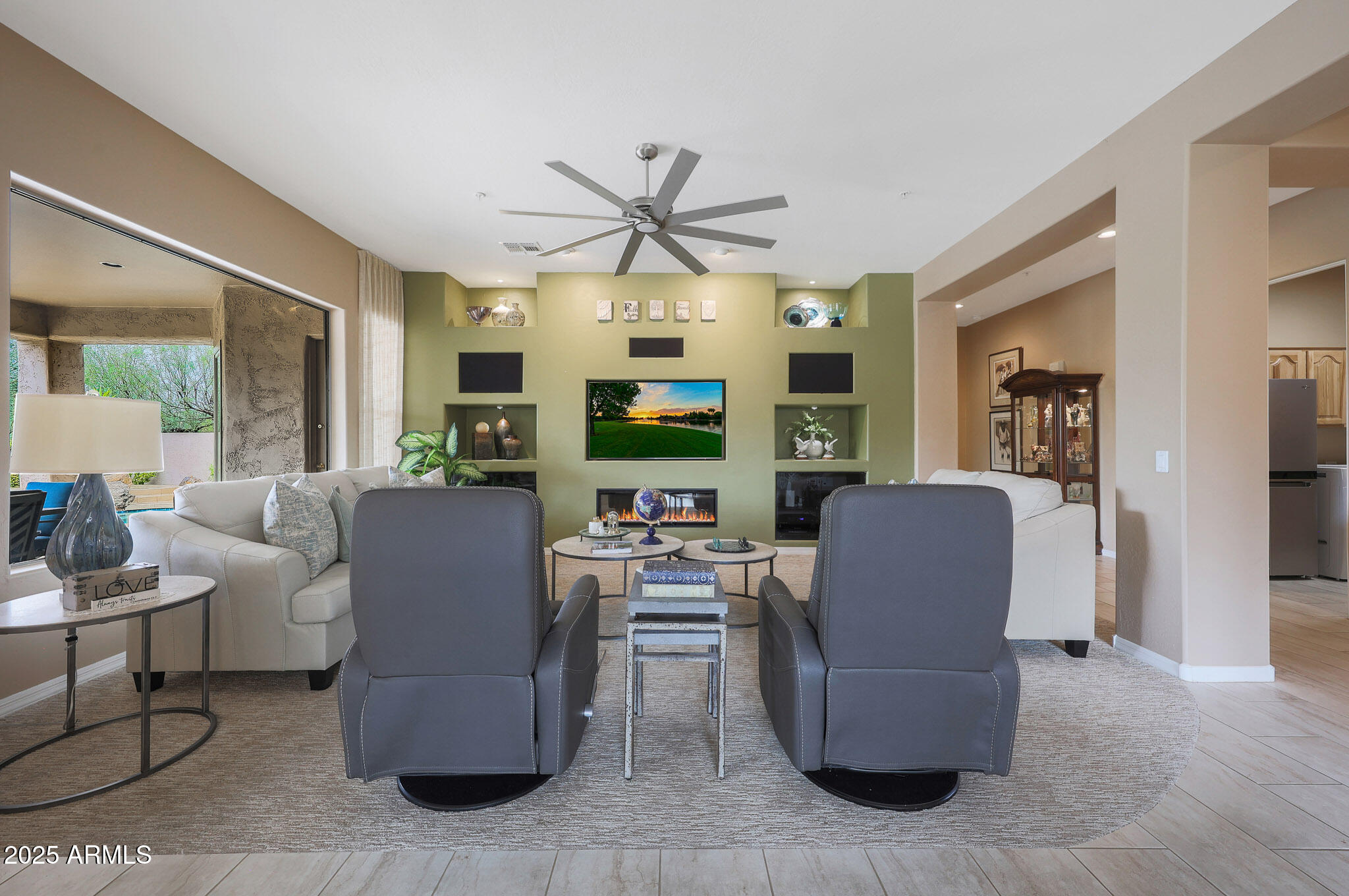 11255 E SOUTHWIND Lane