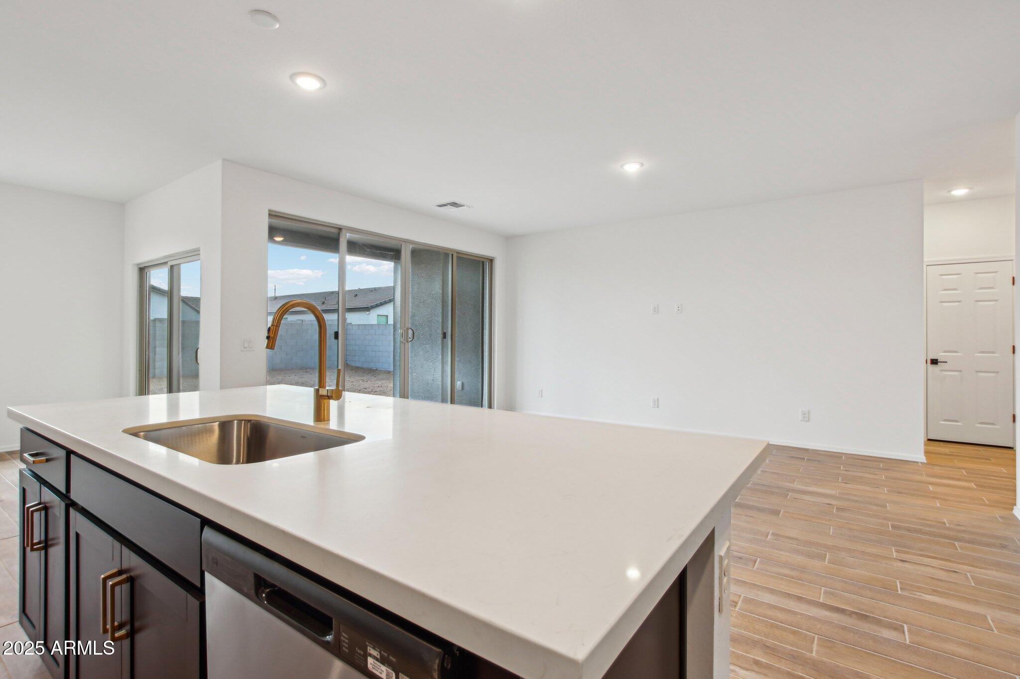 46941 W OLD TIMER Road