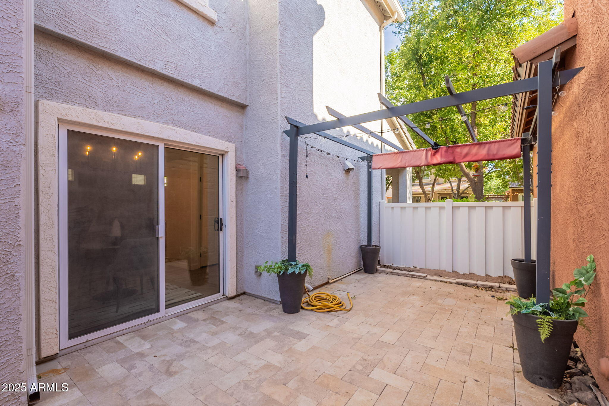 3065 E TAMARISK Street