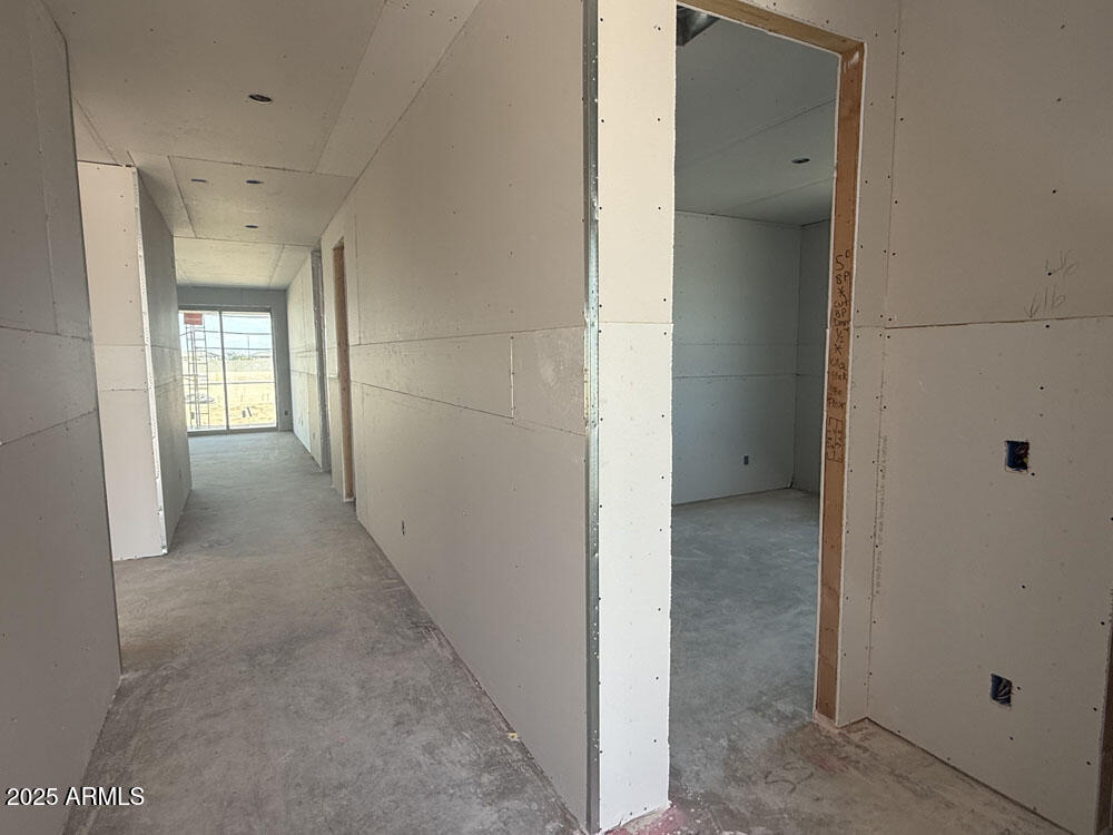 2504 E ROLLING PRAIRIE Lane