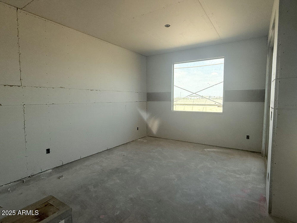 2504 E ROLLING PRAIRIE Lane