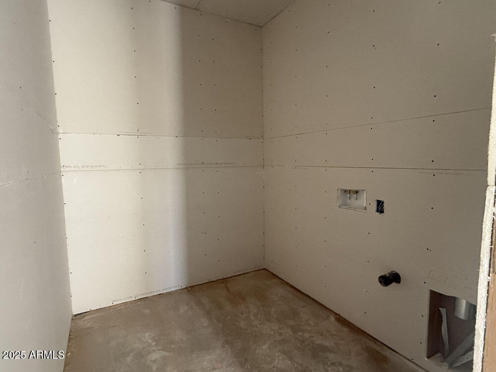 2504 E ROLLING PRAIRIE Lane