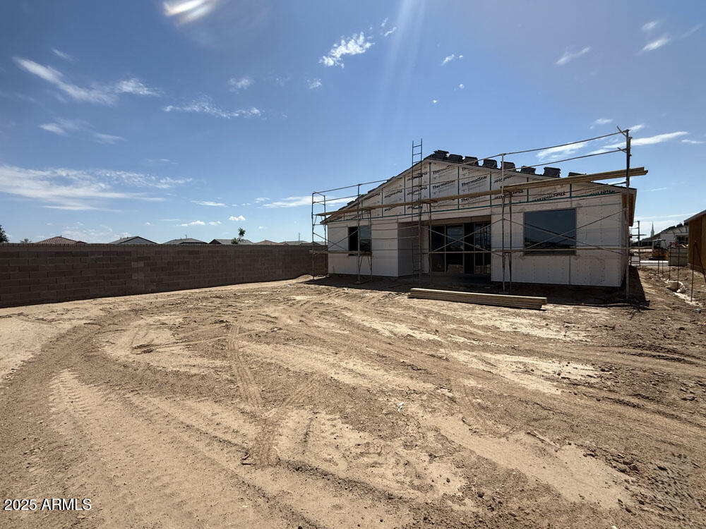 2504 E ROLLING PRAIRIE Lane