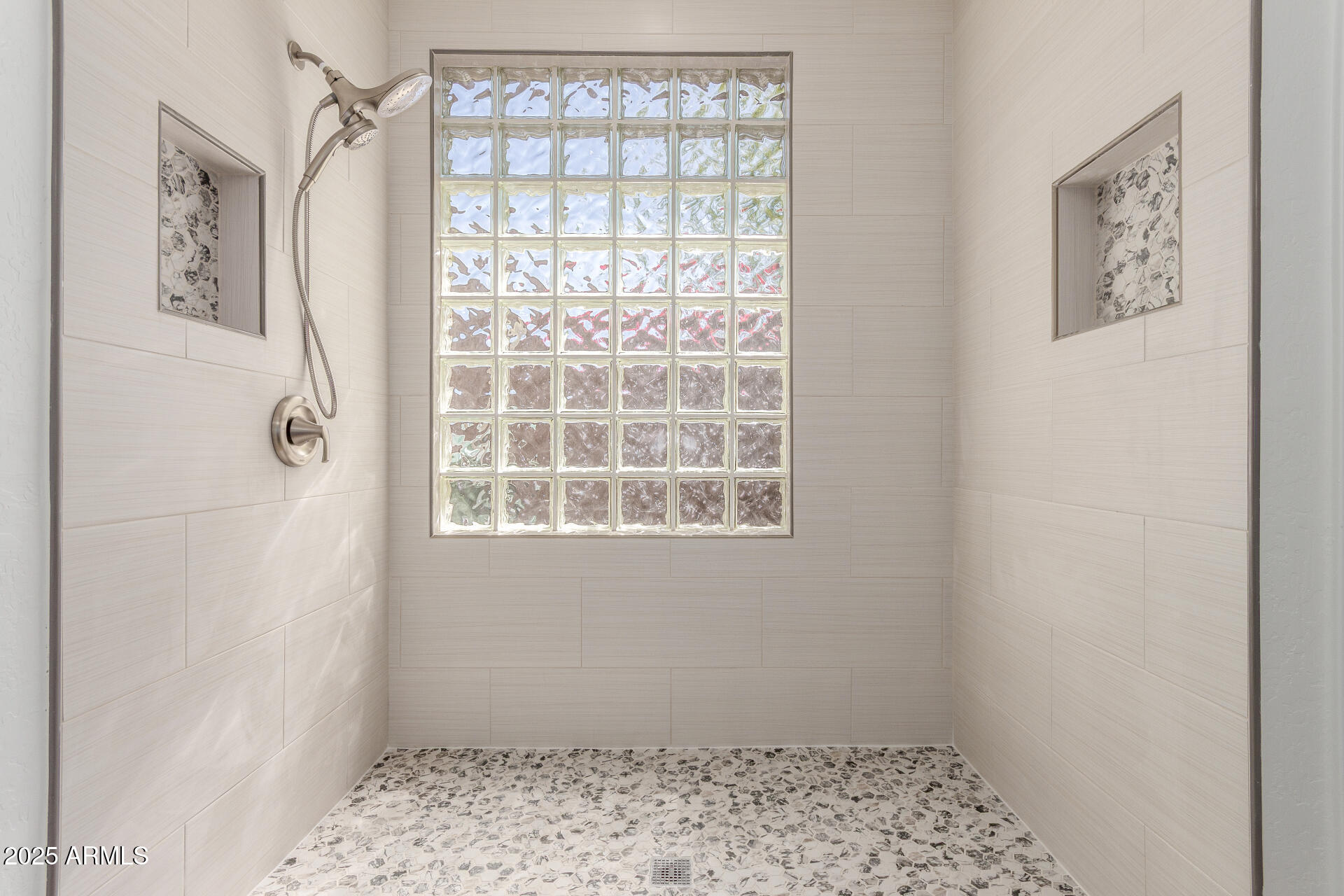 41401 N MAIDSTONE Court