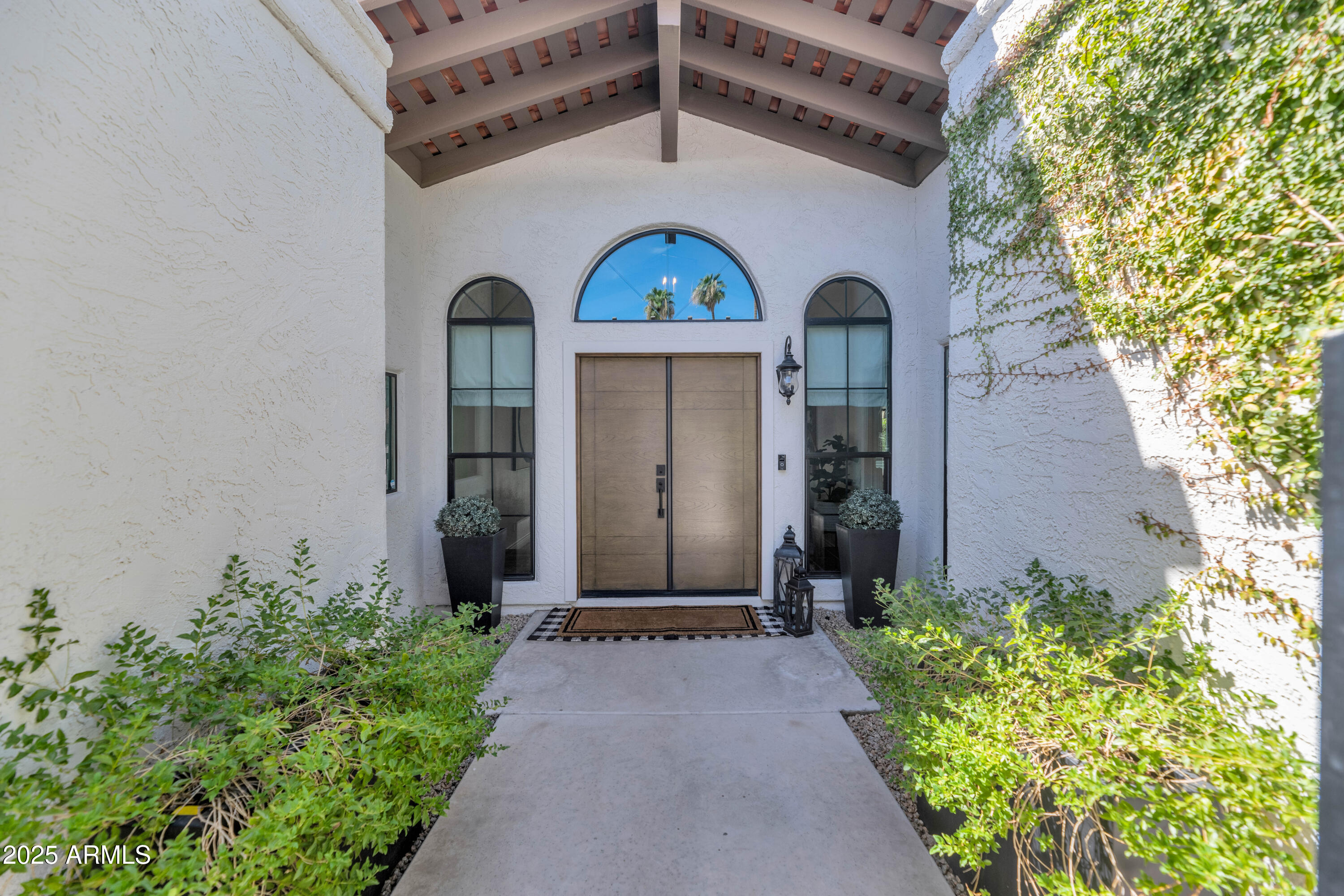 8007 E DEL RUBI Drive