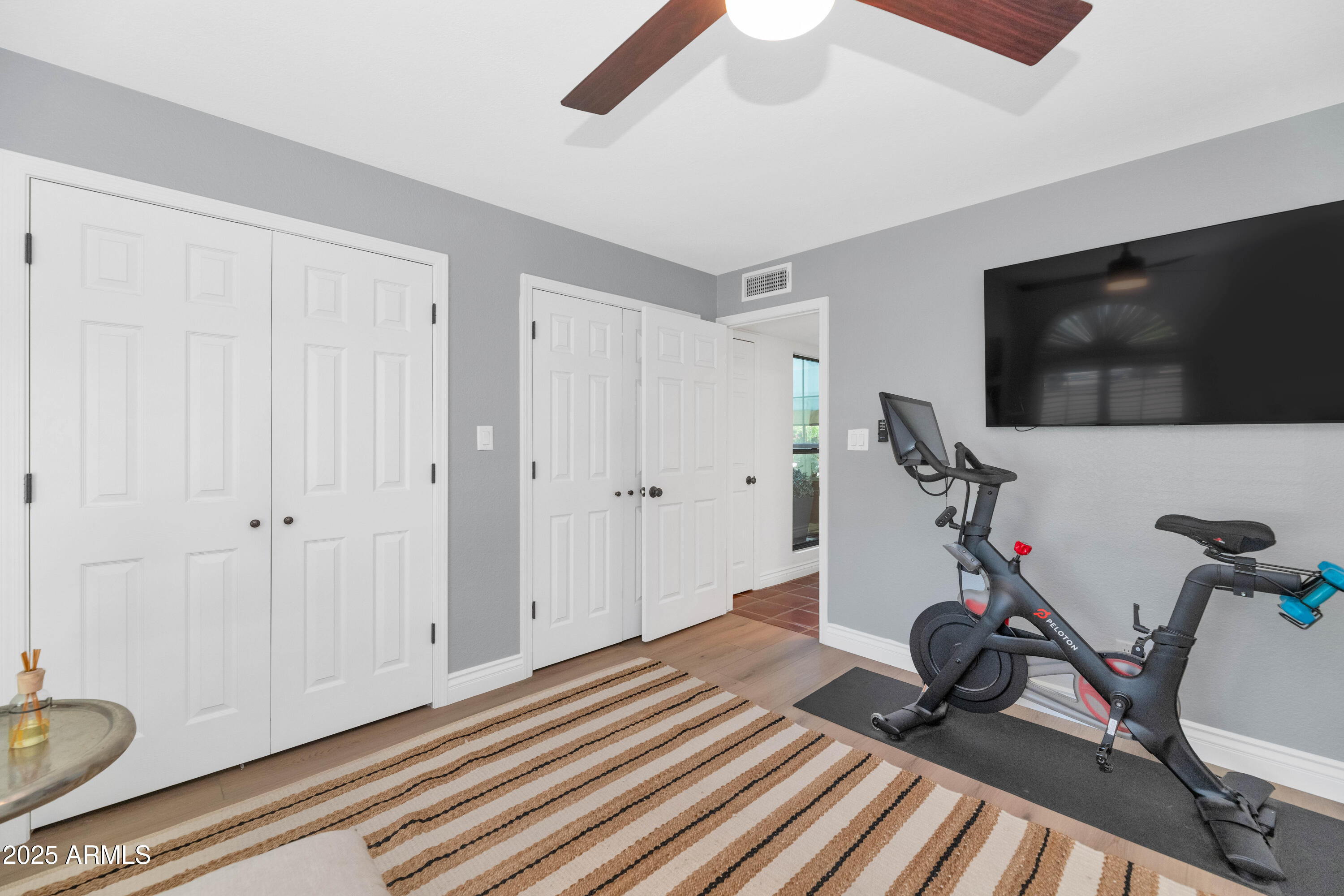 8007 E DEL RUBI Drive