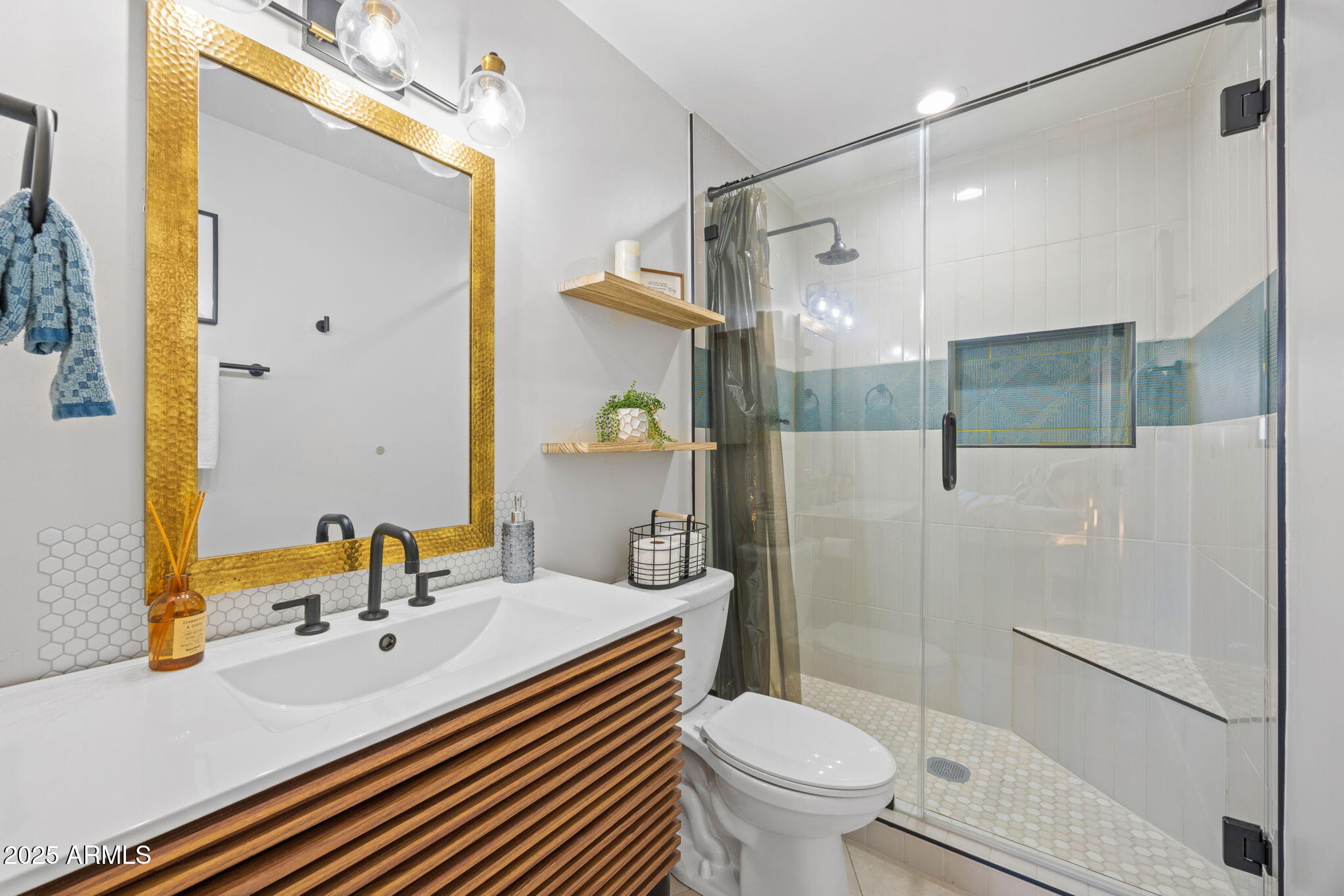 5226 N 20TH Street, A4