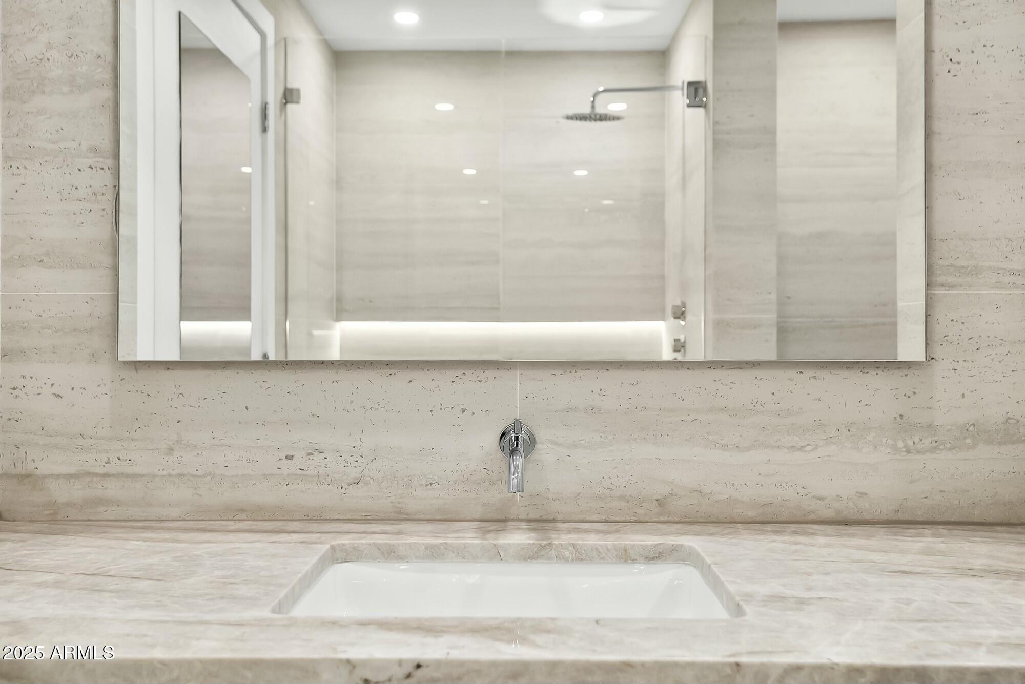 7151 E RANCHO VISTA Drive, 5001