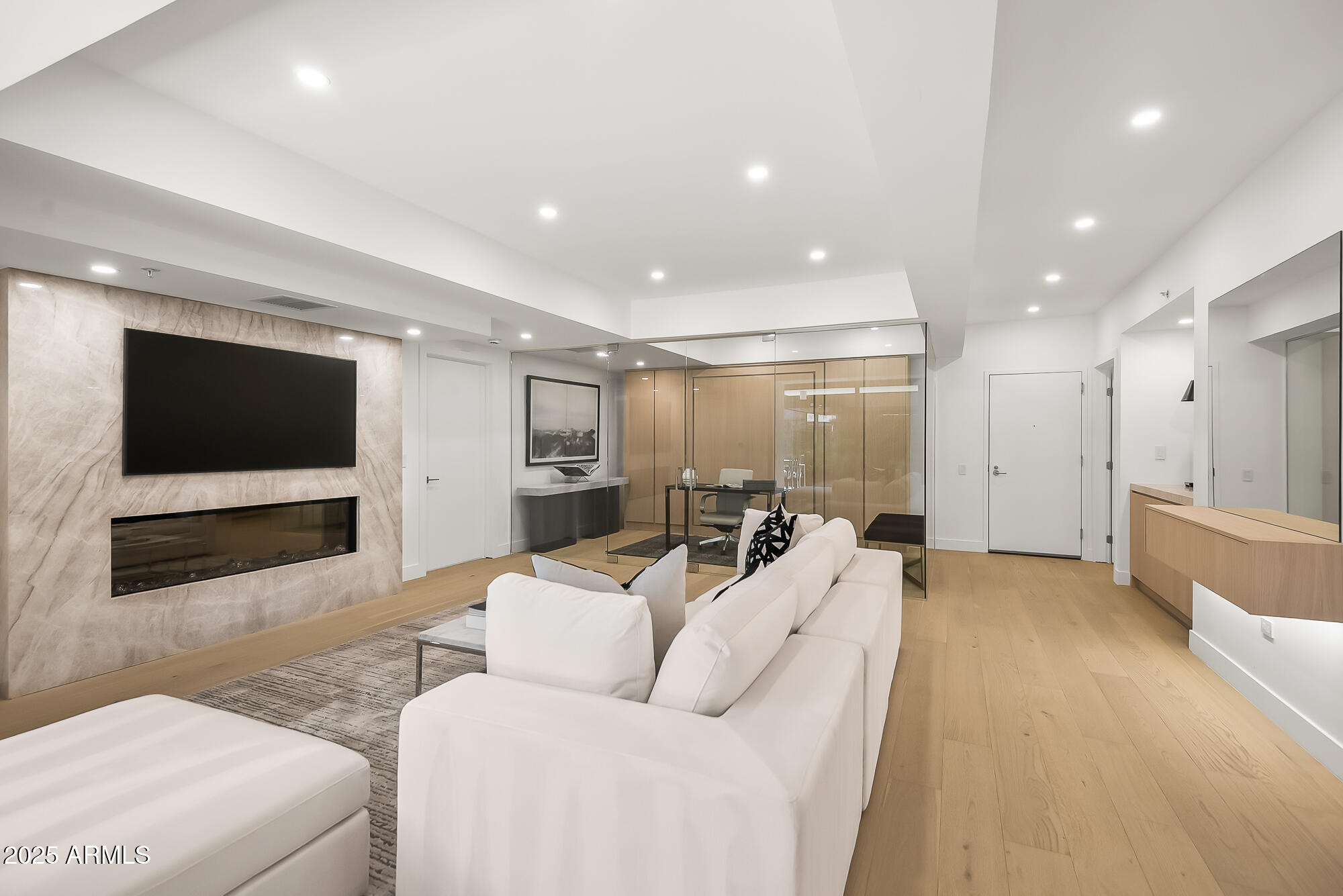 7151 E RANCHO VISTA Drive, 5001