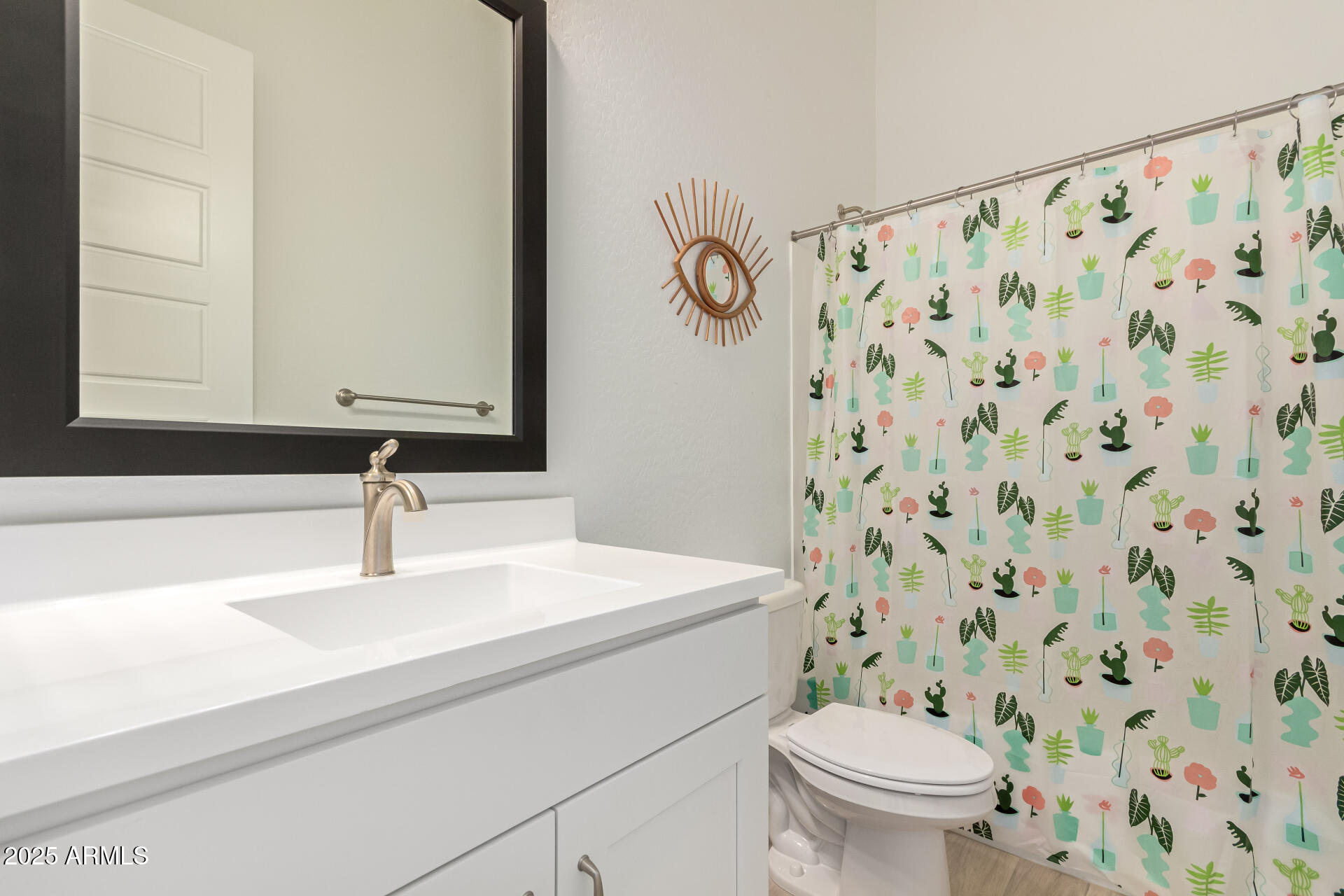 8125 E JAEGER Street