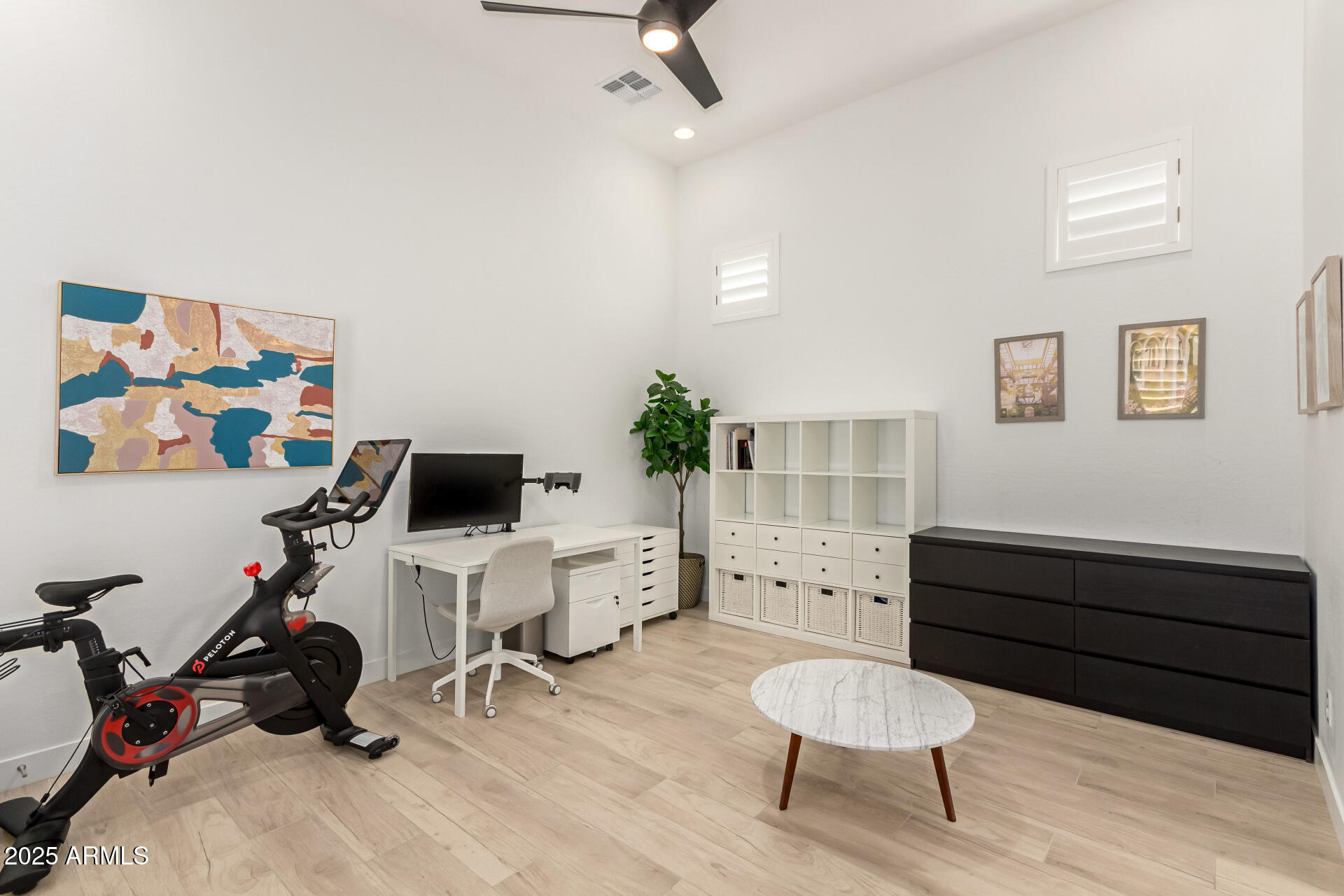 8125 E JAEGER Street