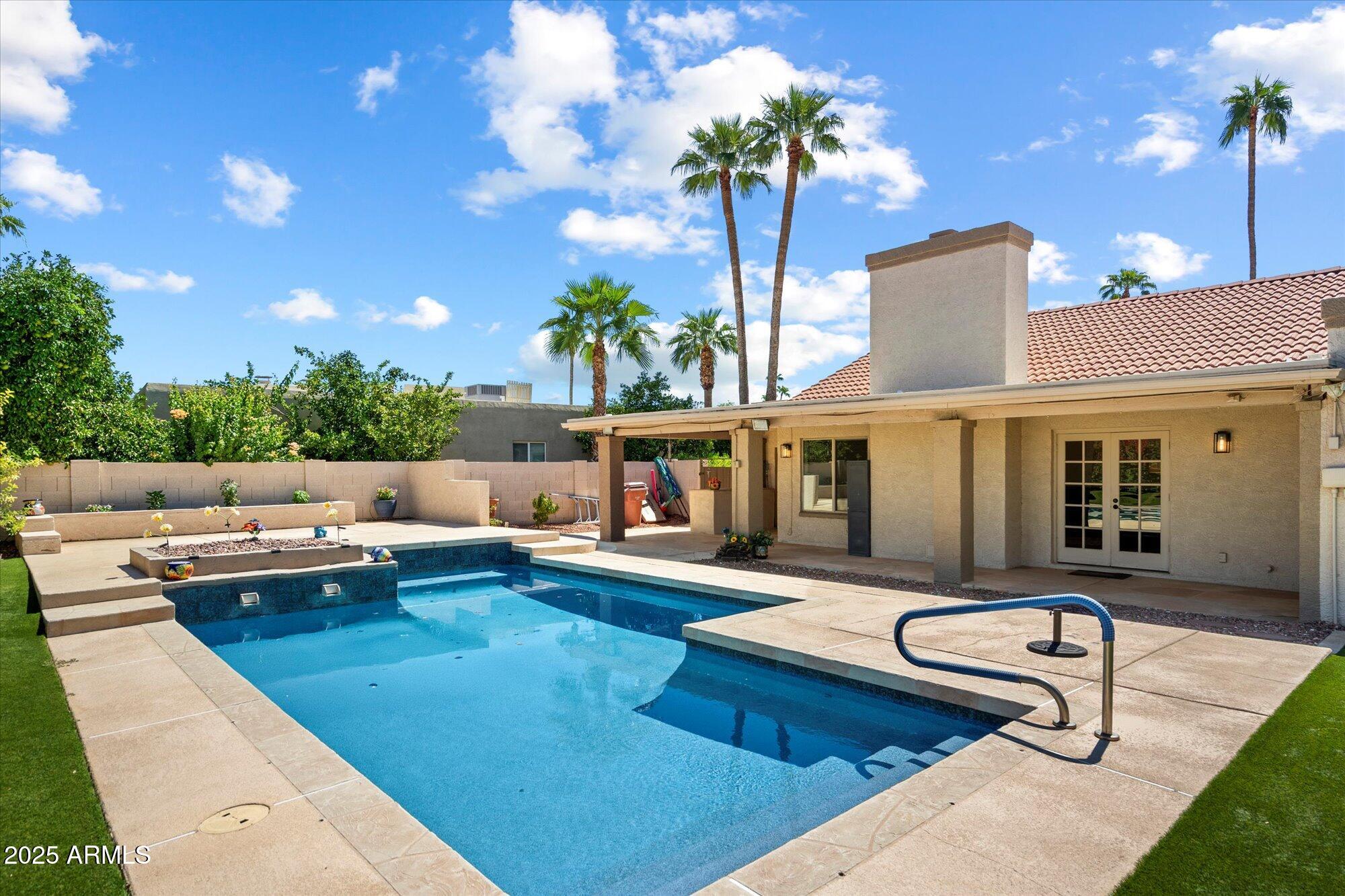 8708 E SAN MARTIN Drive