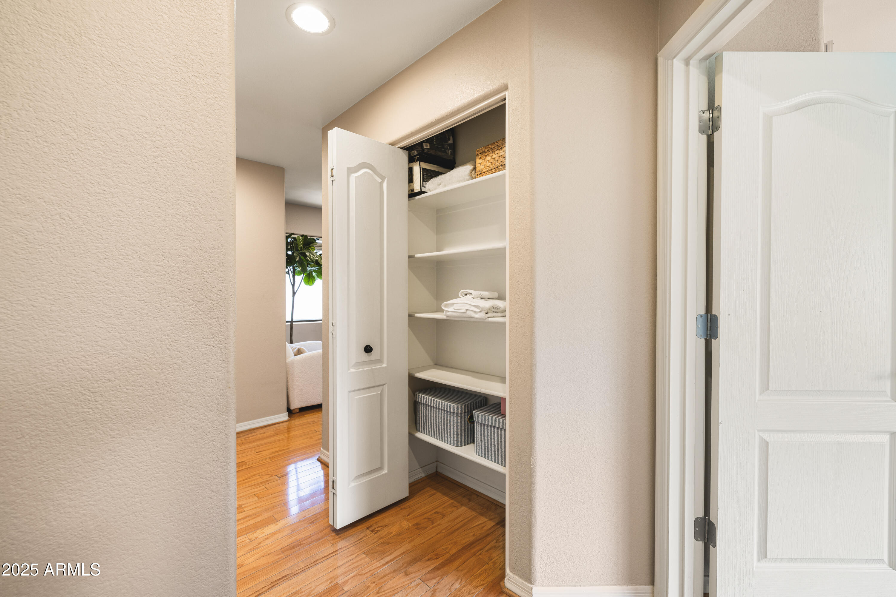 1102 W GLENDALE Avenue, 123