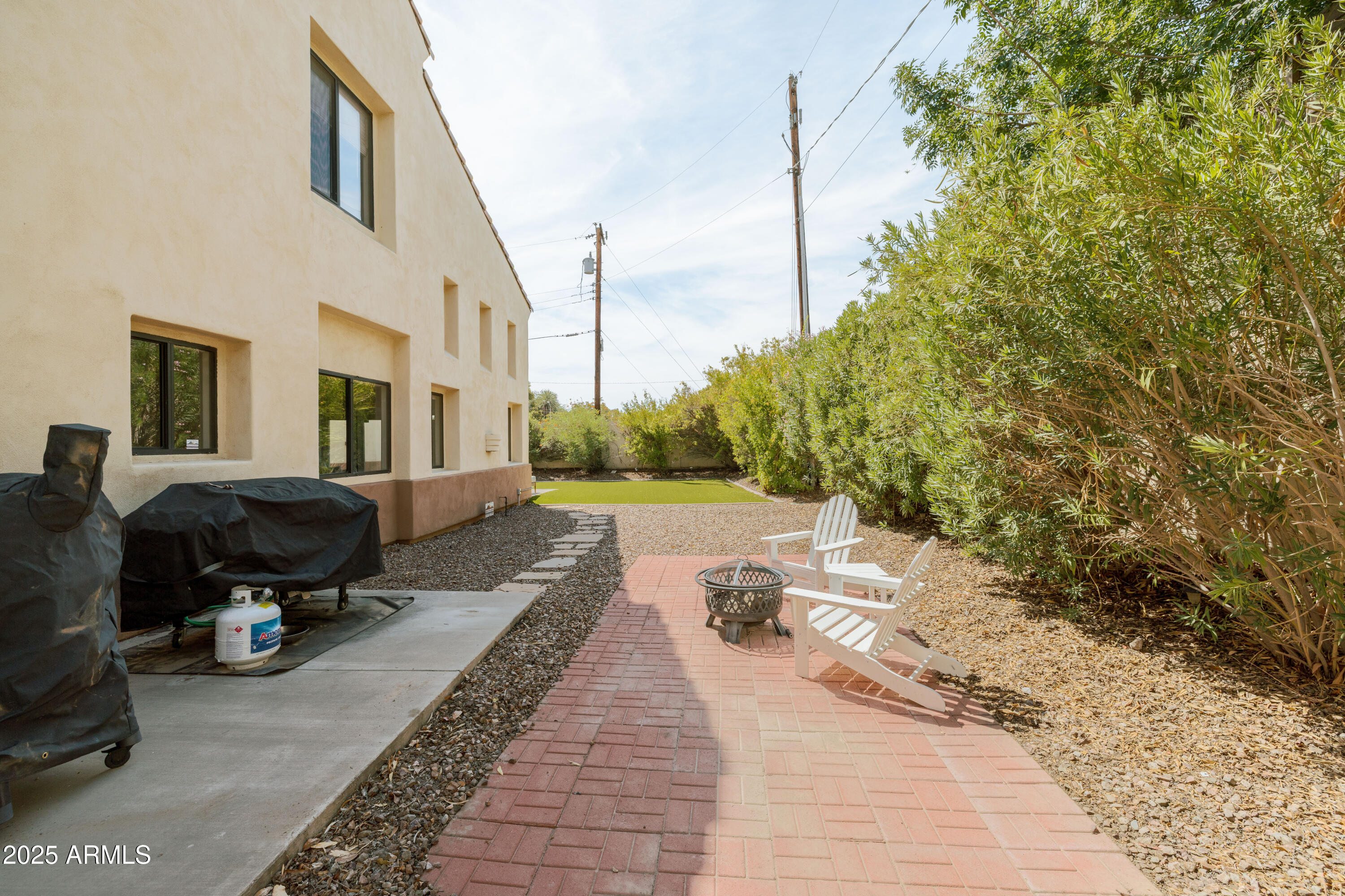 1102 W GLENDALE Avenue, 123