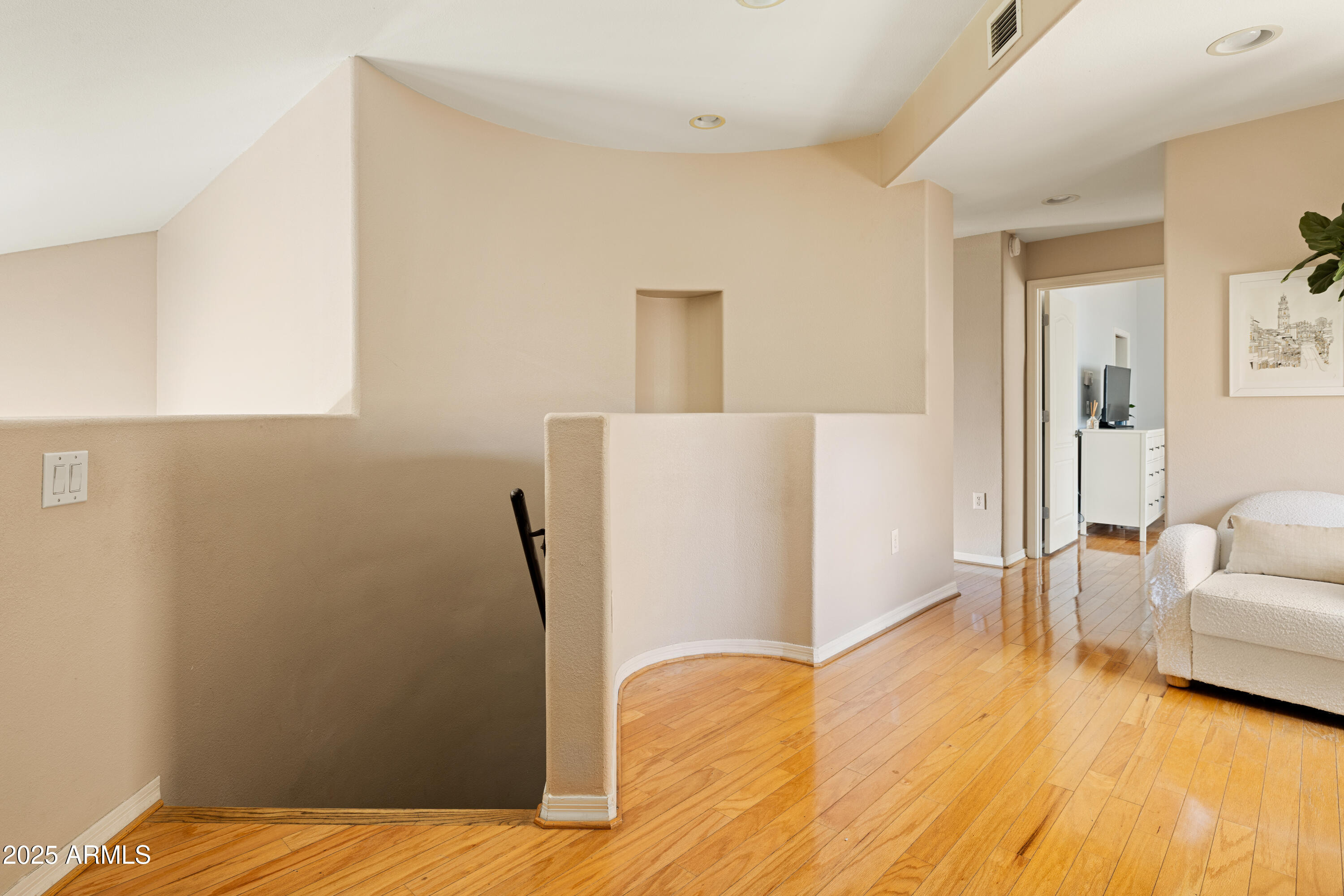 1102 W GLENDALE Avenue, 123