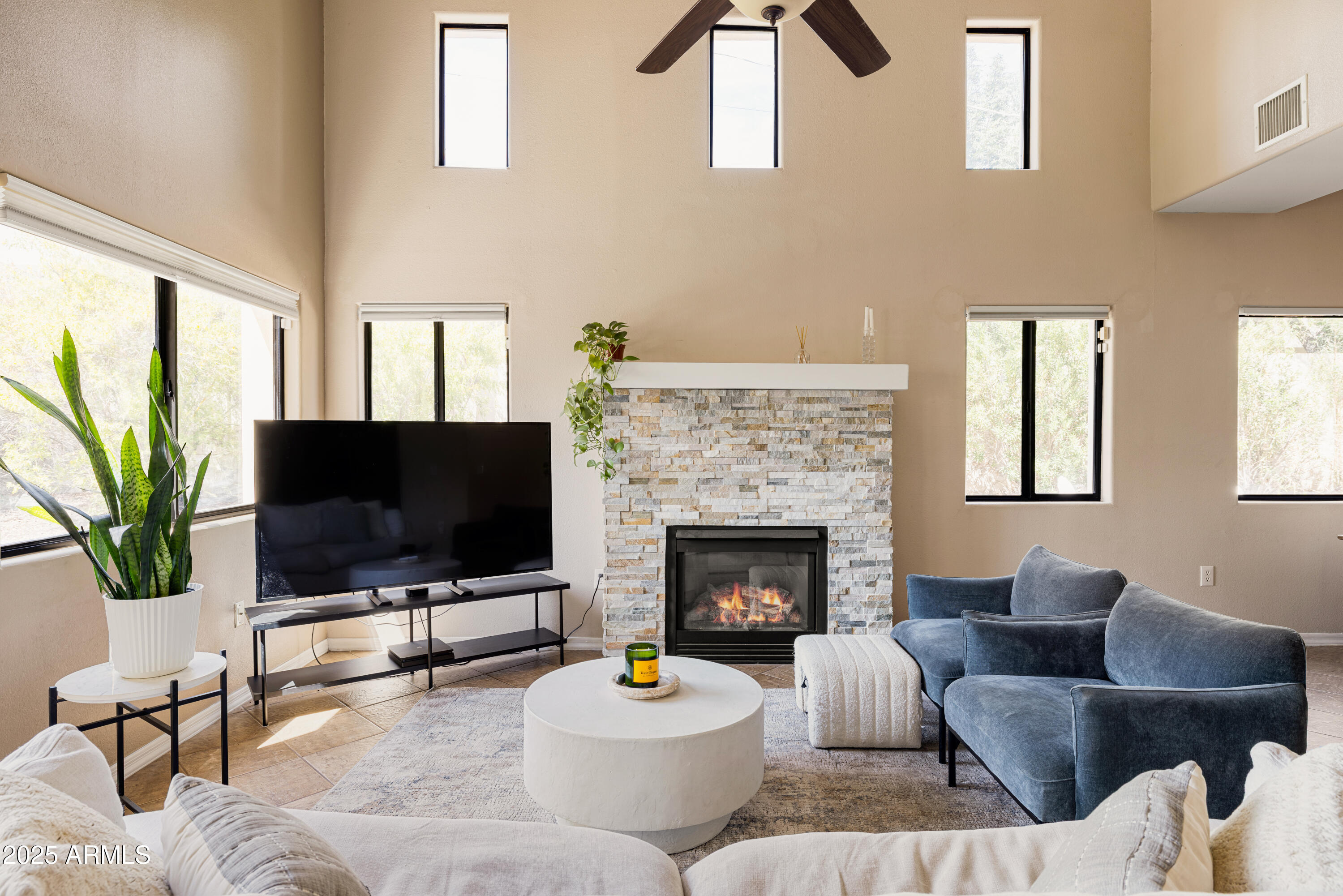 1102 W GLENDALE Avenue, 123