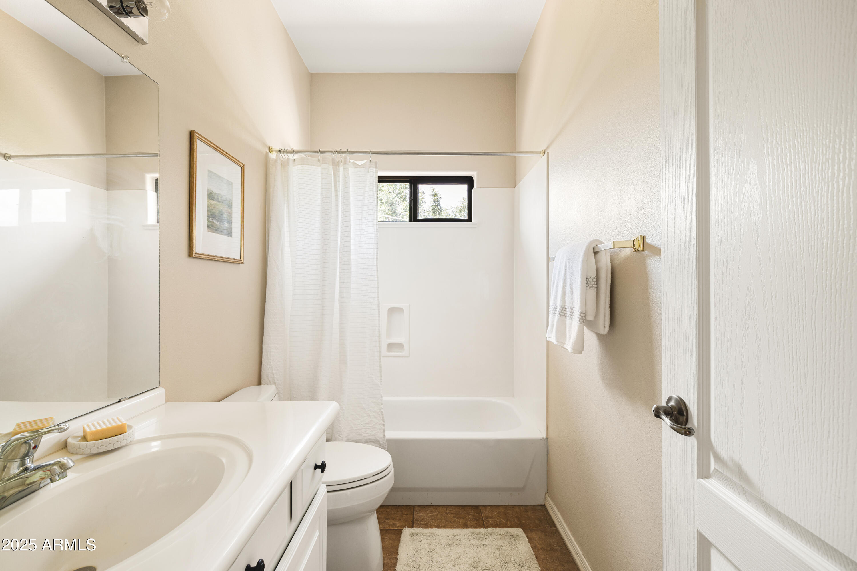 1102 W GLENDALE Avenue, 123