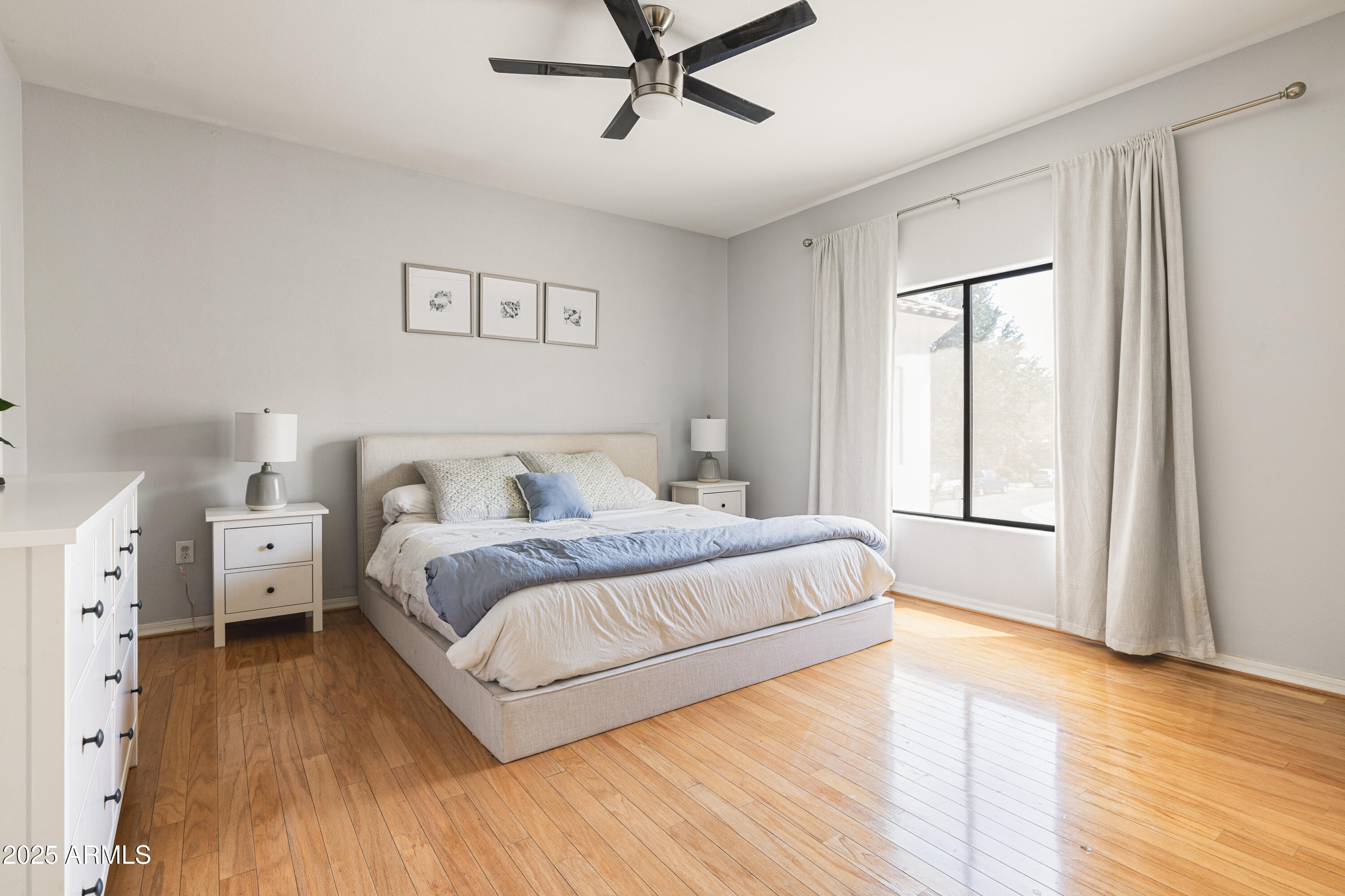 1102 W GLENDALE Avenue, 123