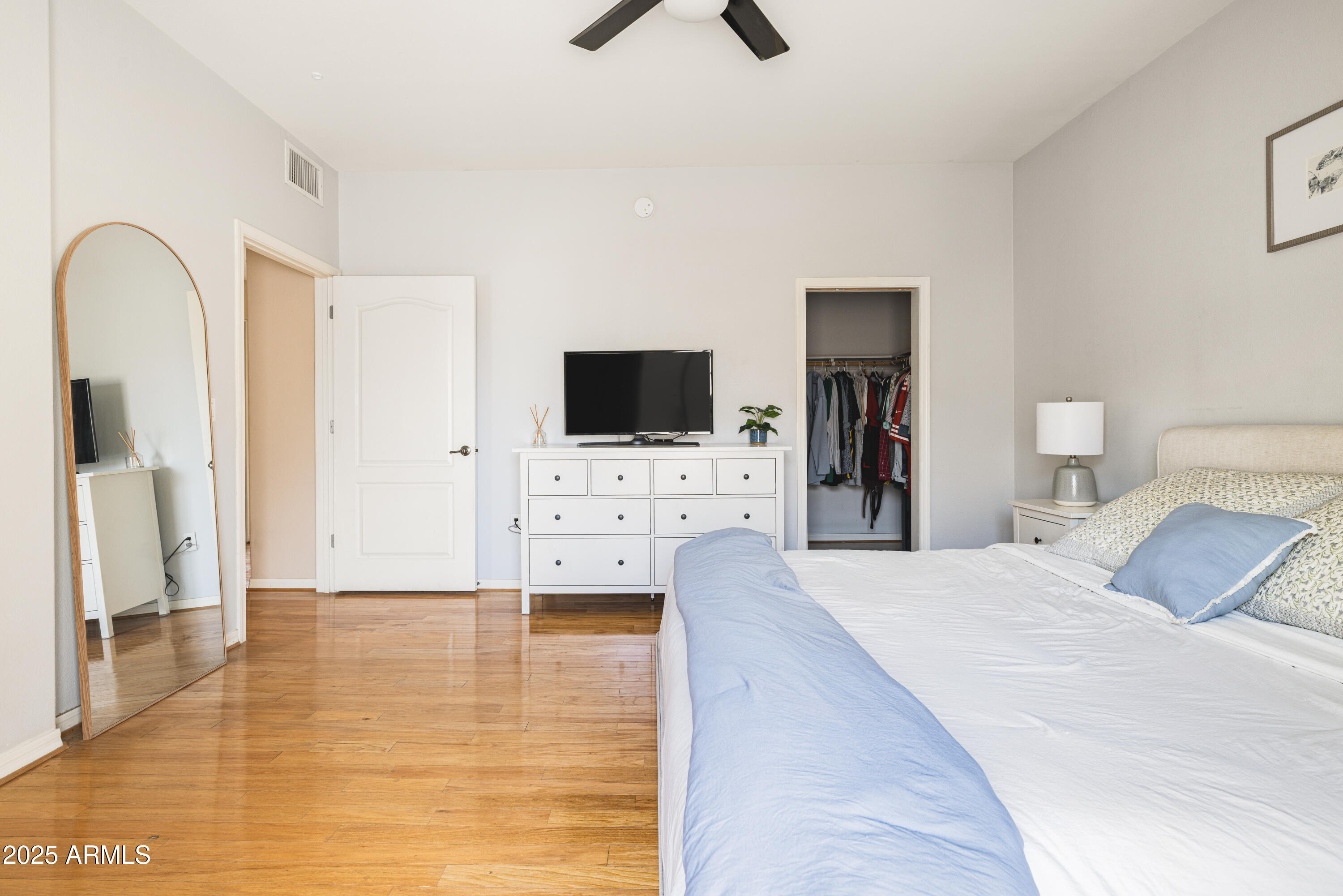 1102 W GLENDALE Avenue, 123