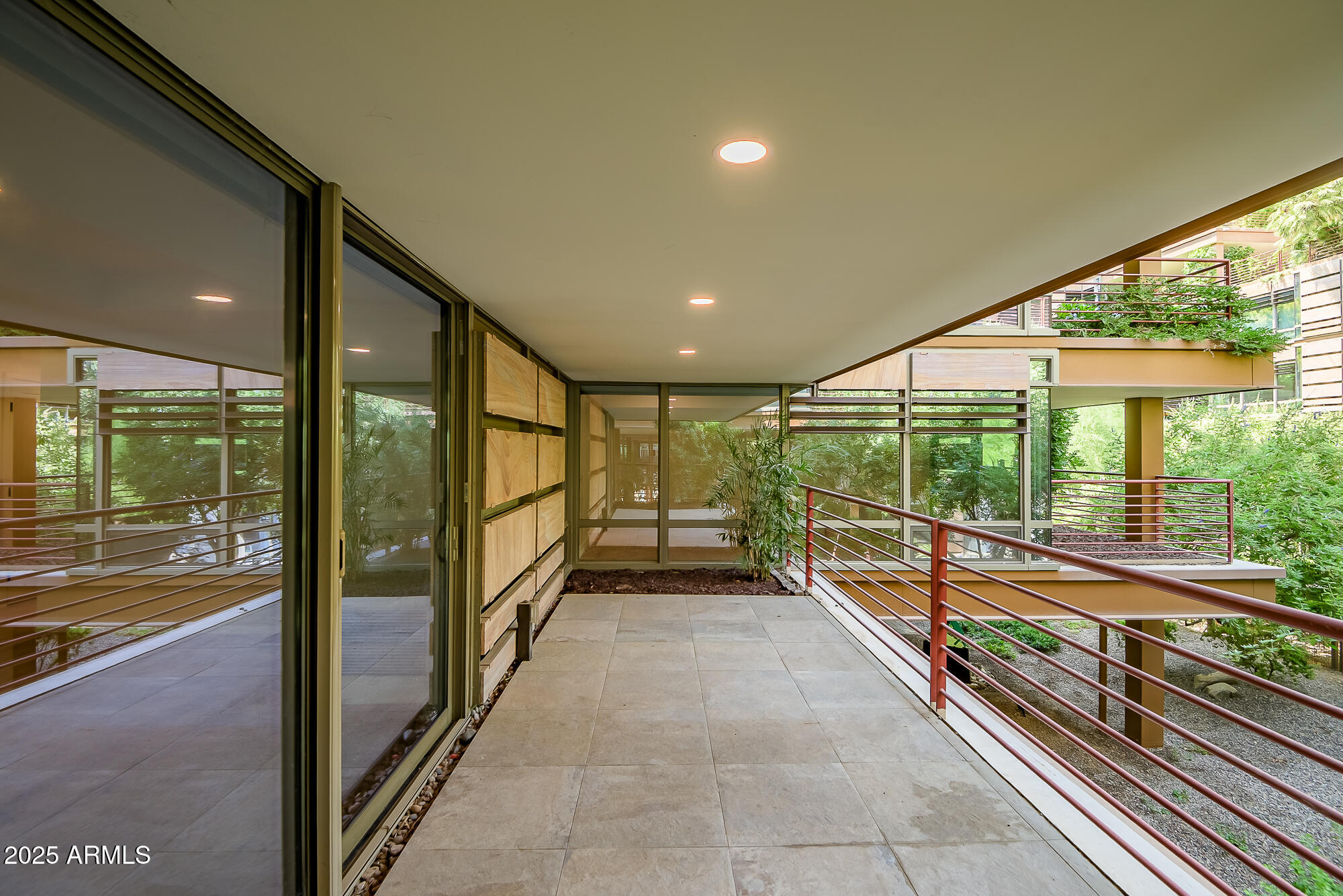 7157 E RANCHO VISTA Drive, 2007