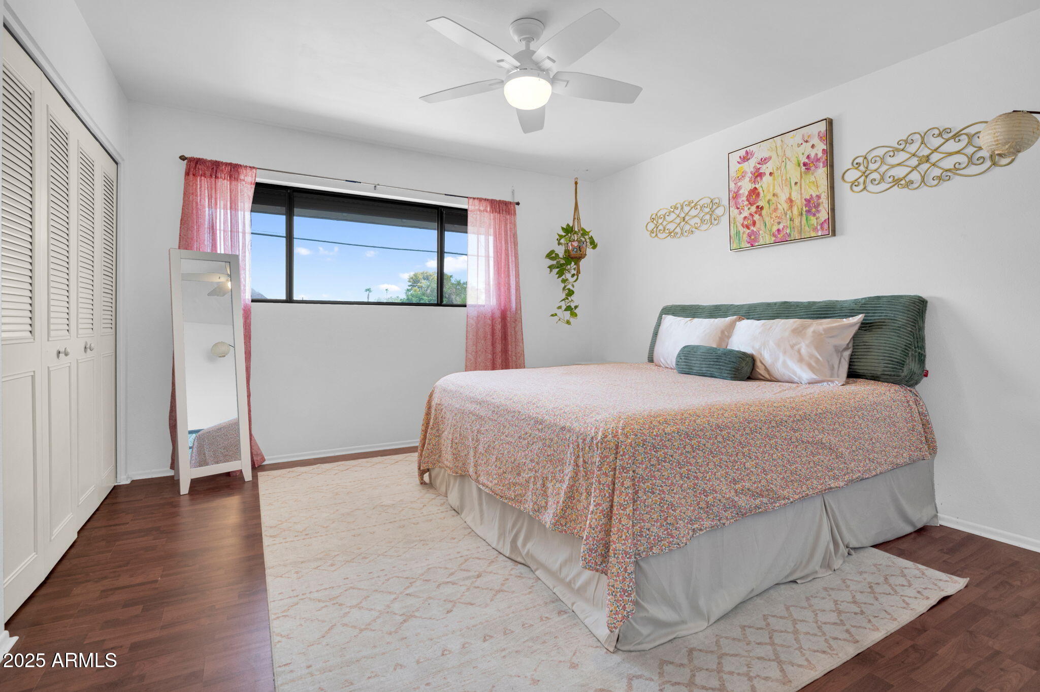 5315 N 18TH Street, 9