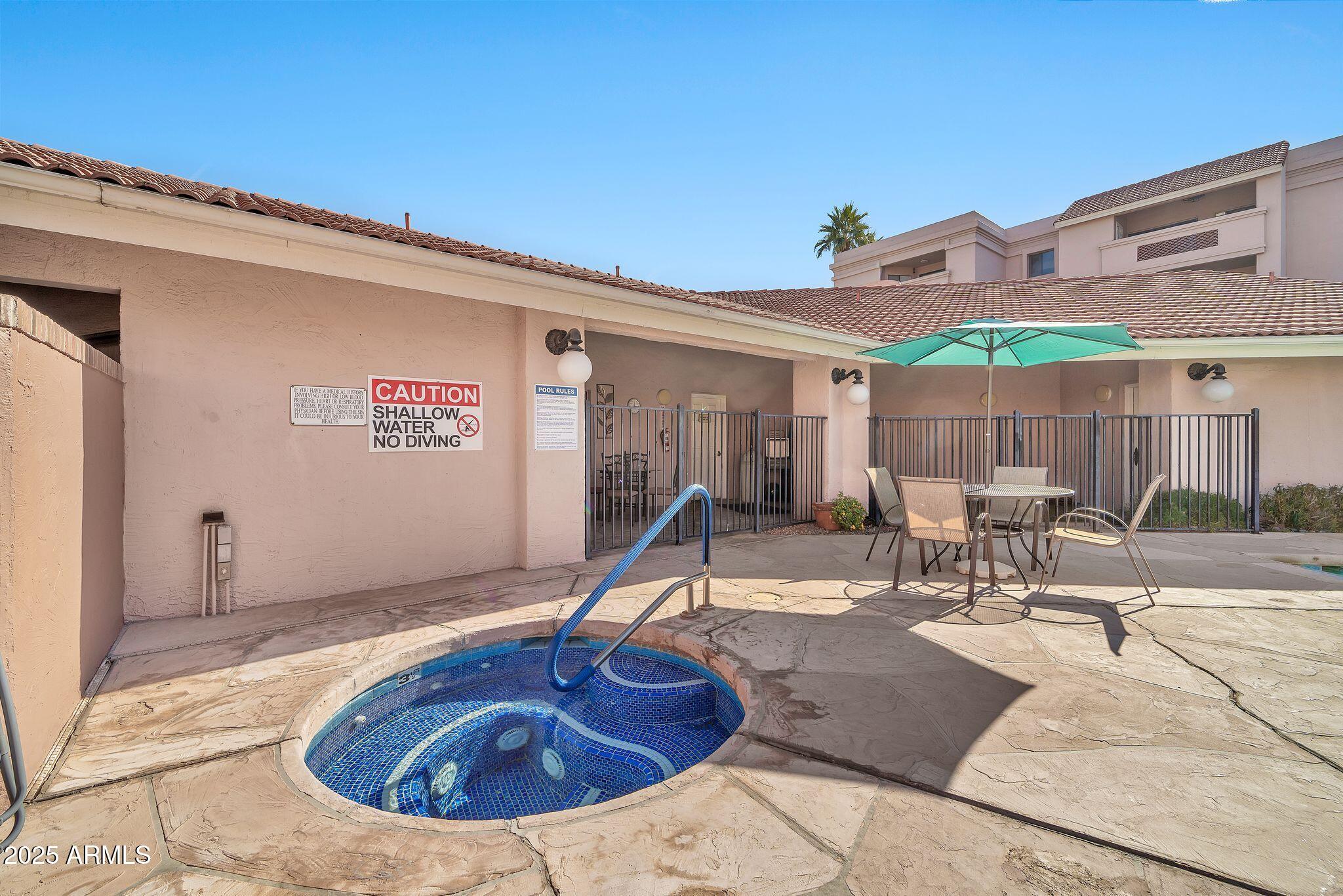 4141 N 31ST Street, 414