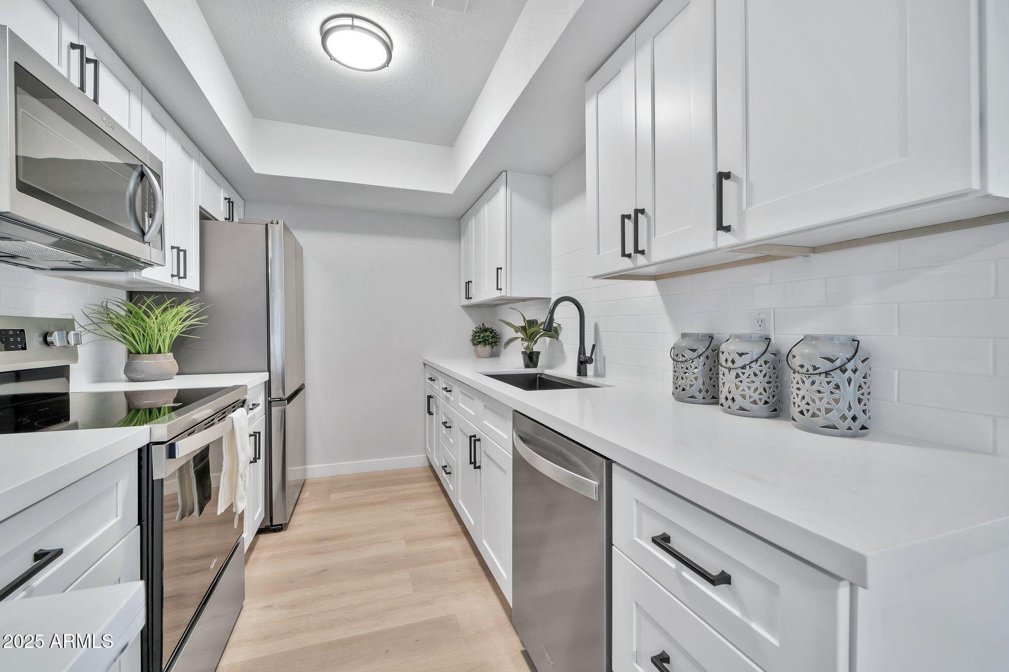 4141 N 31ST Street, 414