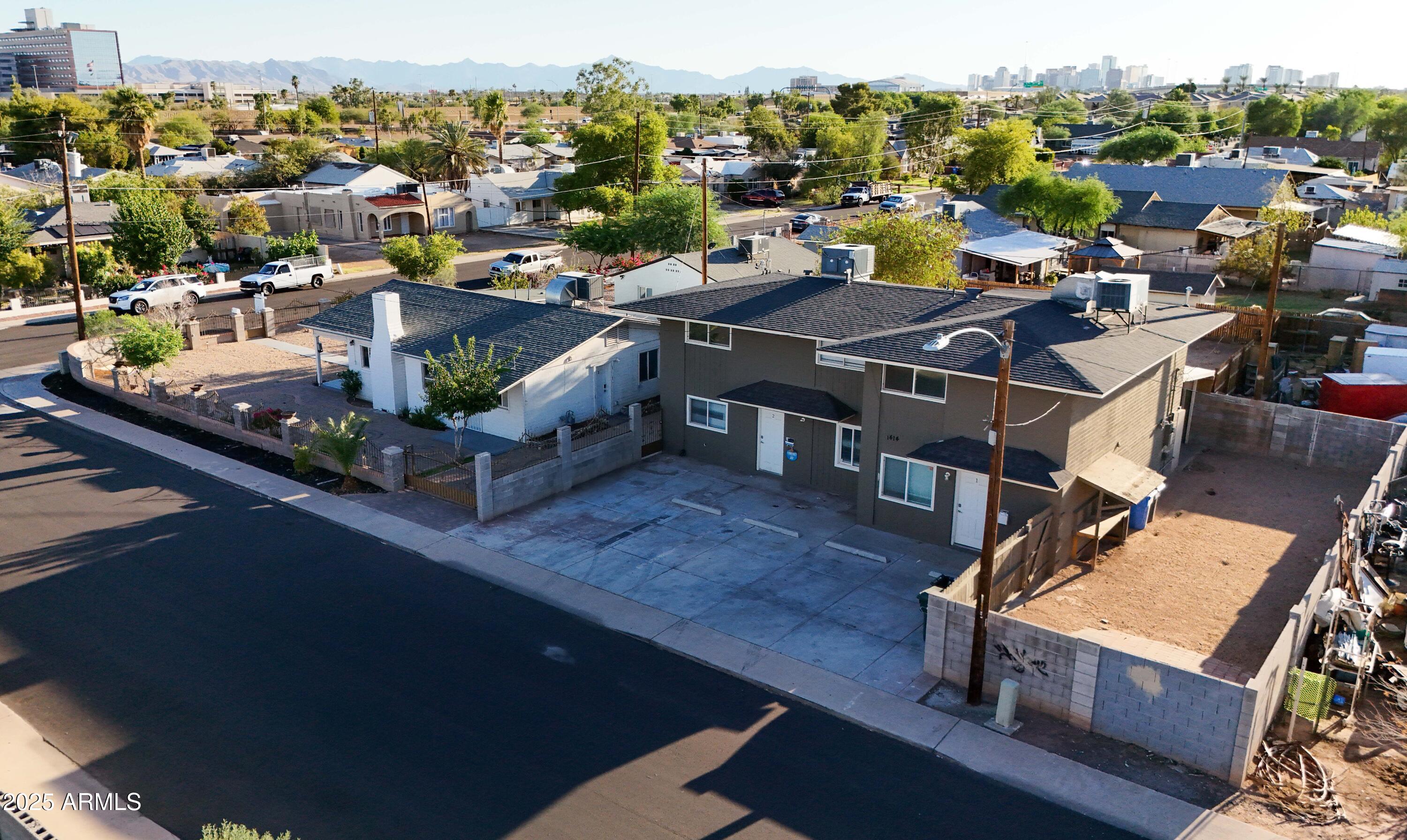 2646 E WILLETTA Street