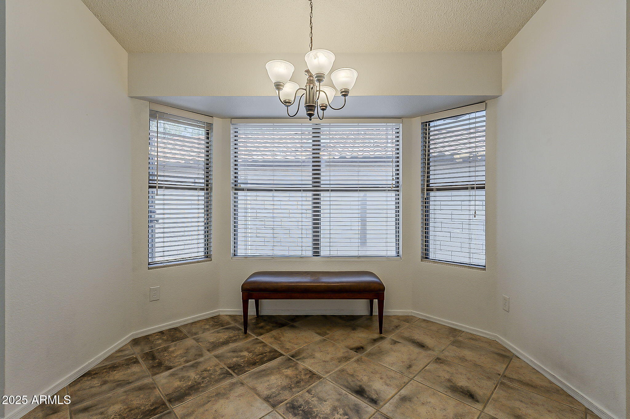 1322 S PARKCREST Street