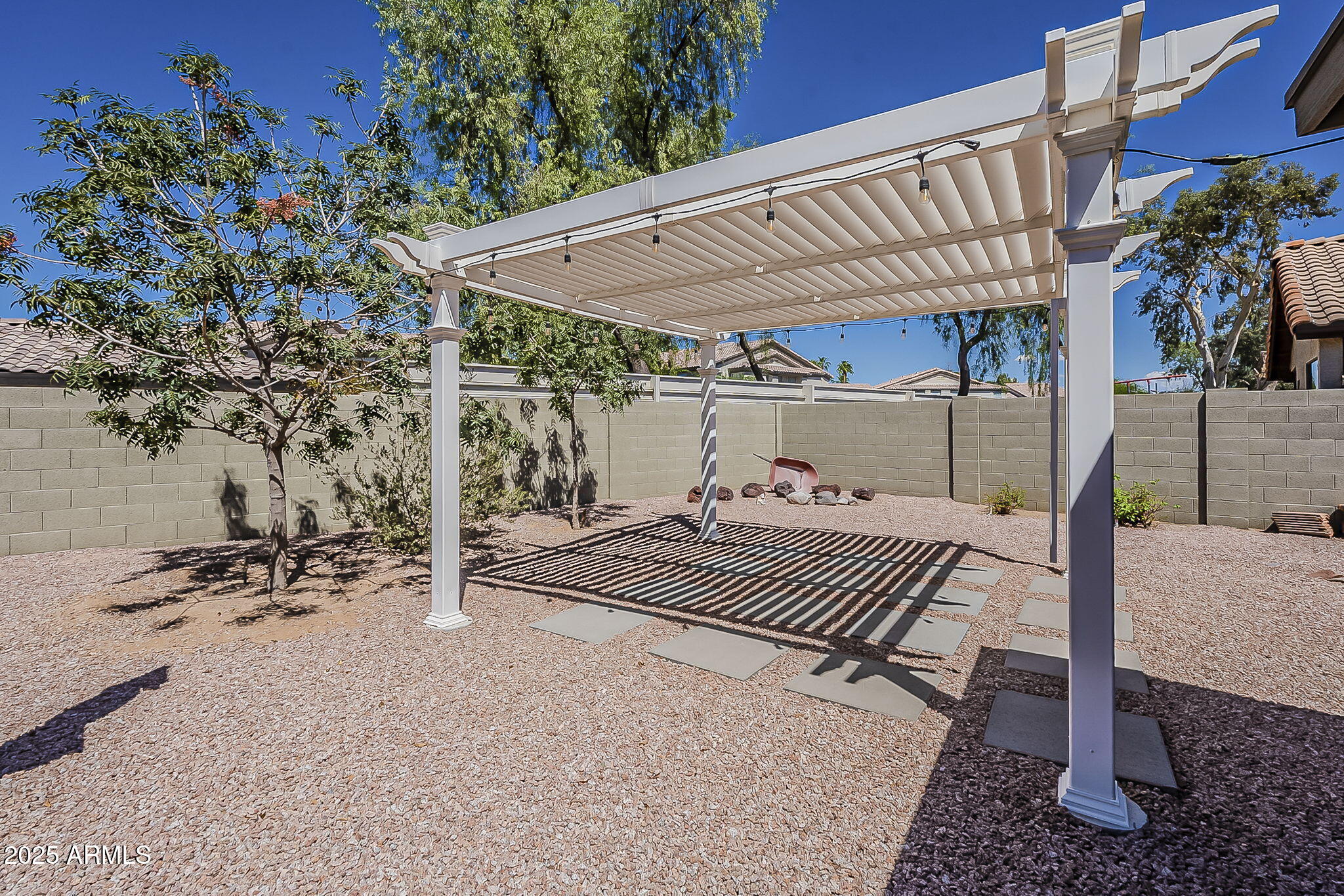 1322 S PARKCREST Street