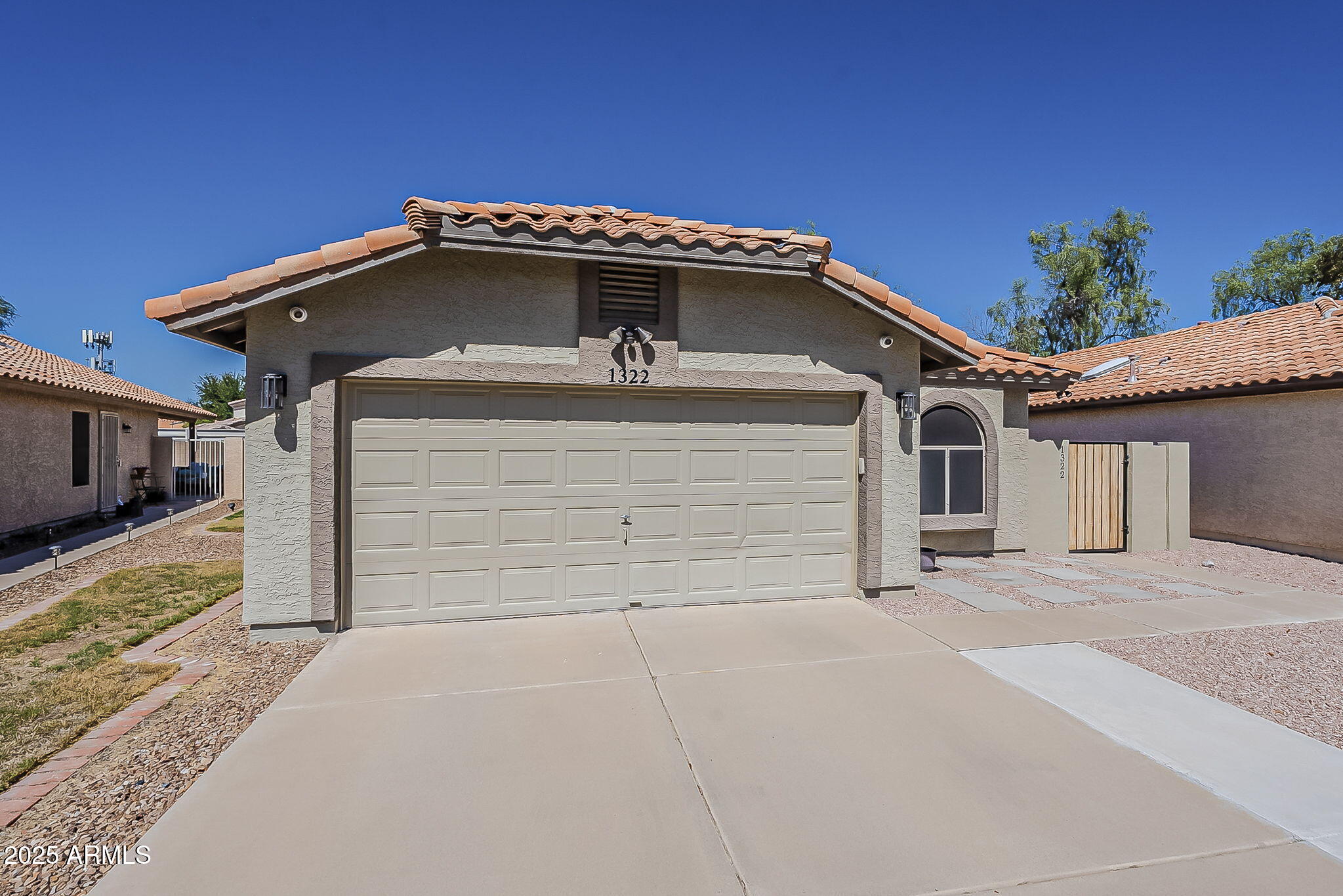 1322 S PARKCREST Street