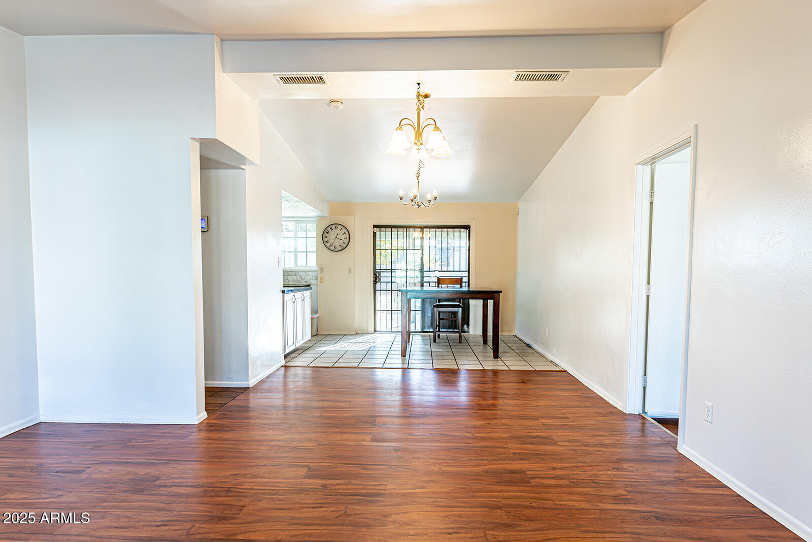 2033 W PALO VERDE Drive