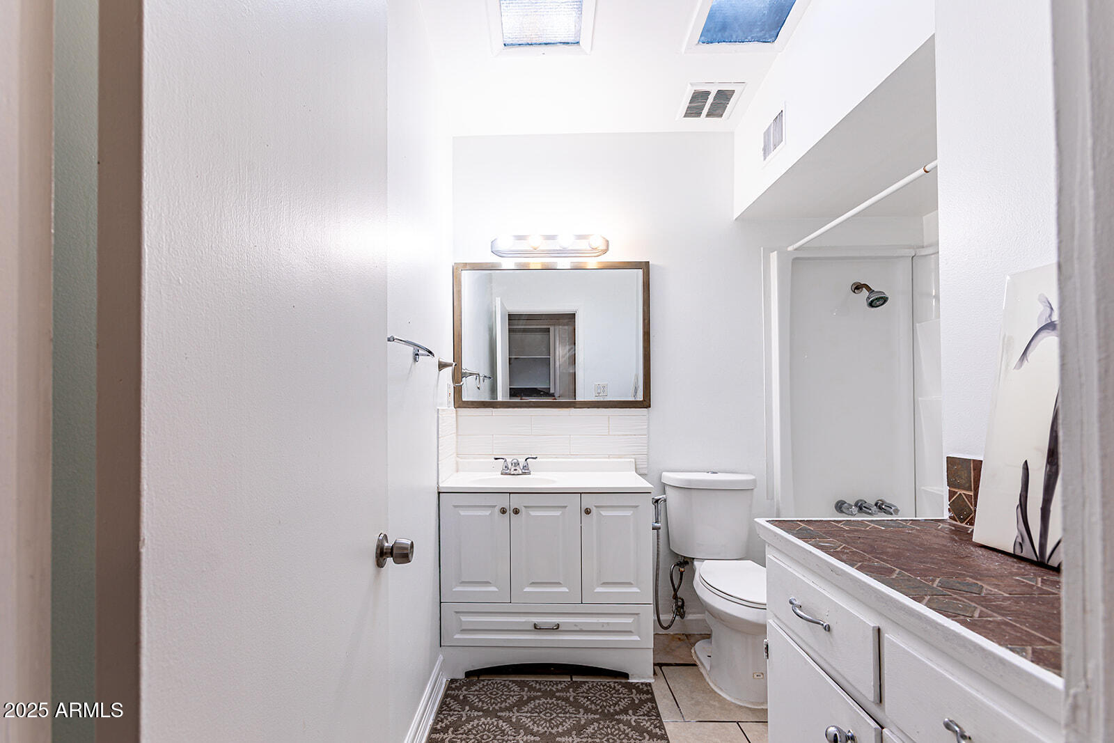 2033 W PALO VERDE Drive