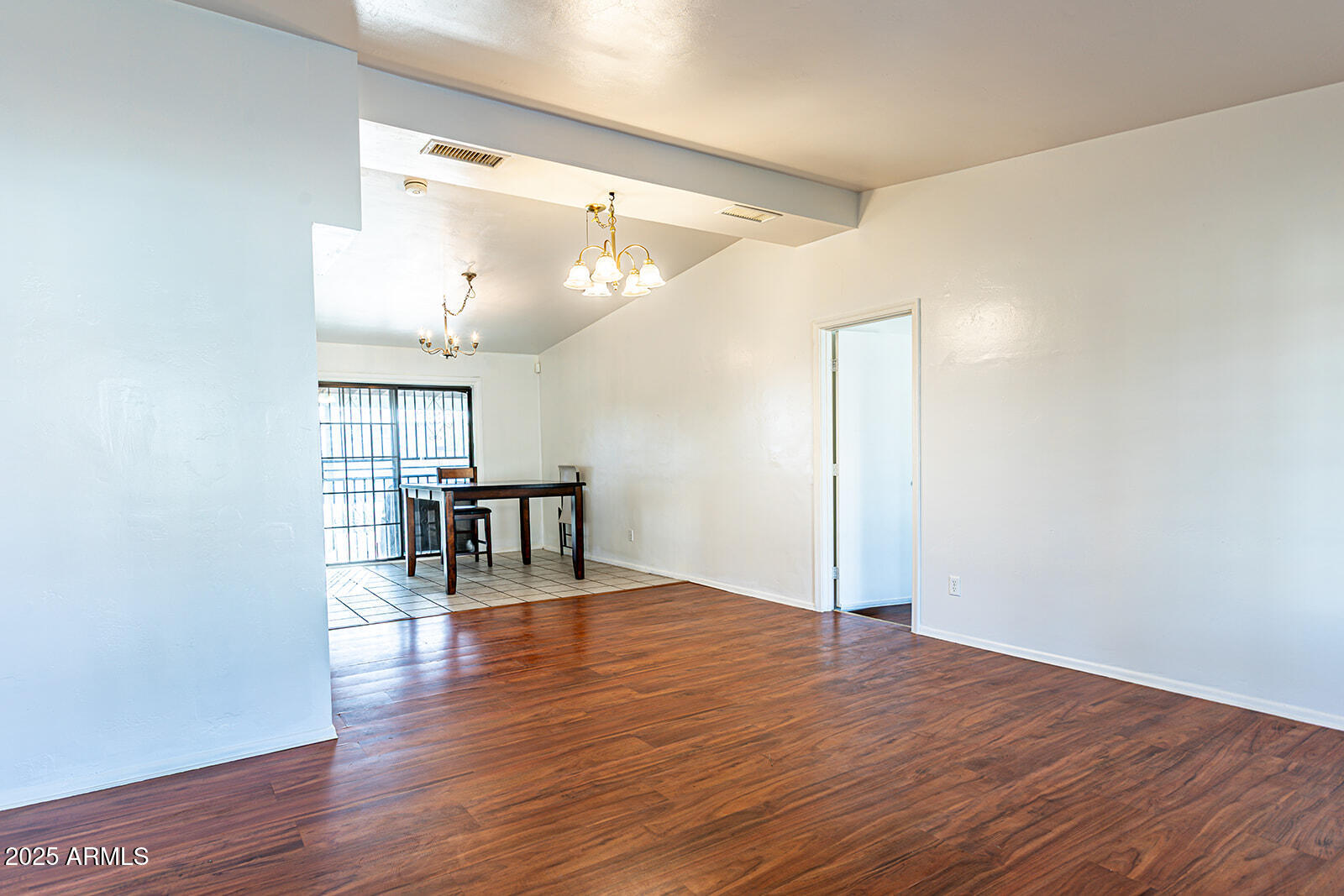 2033 W PALO VERDE Drive