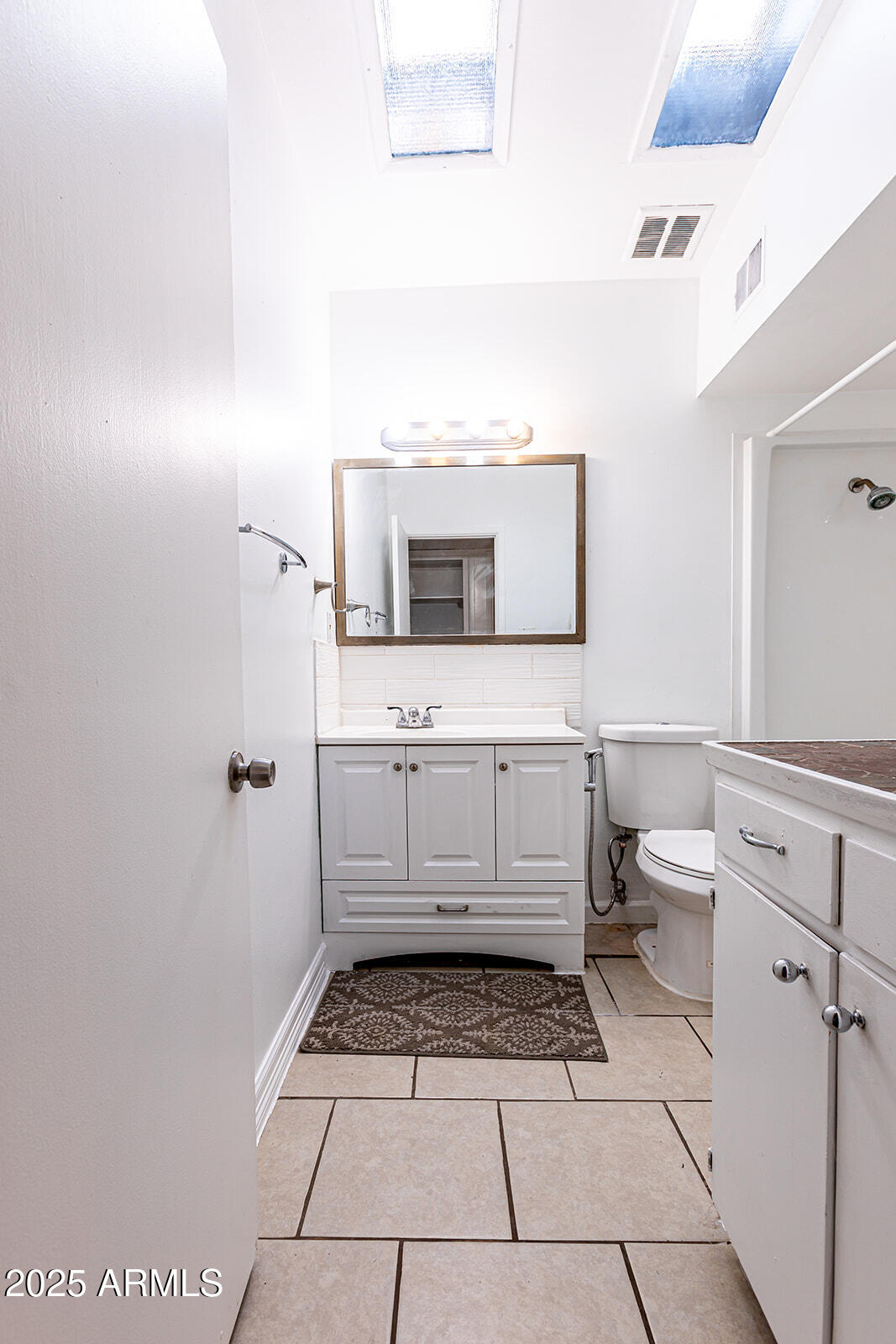 2033 W PALO VERDE Drive